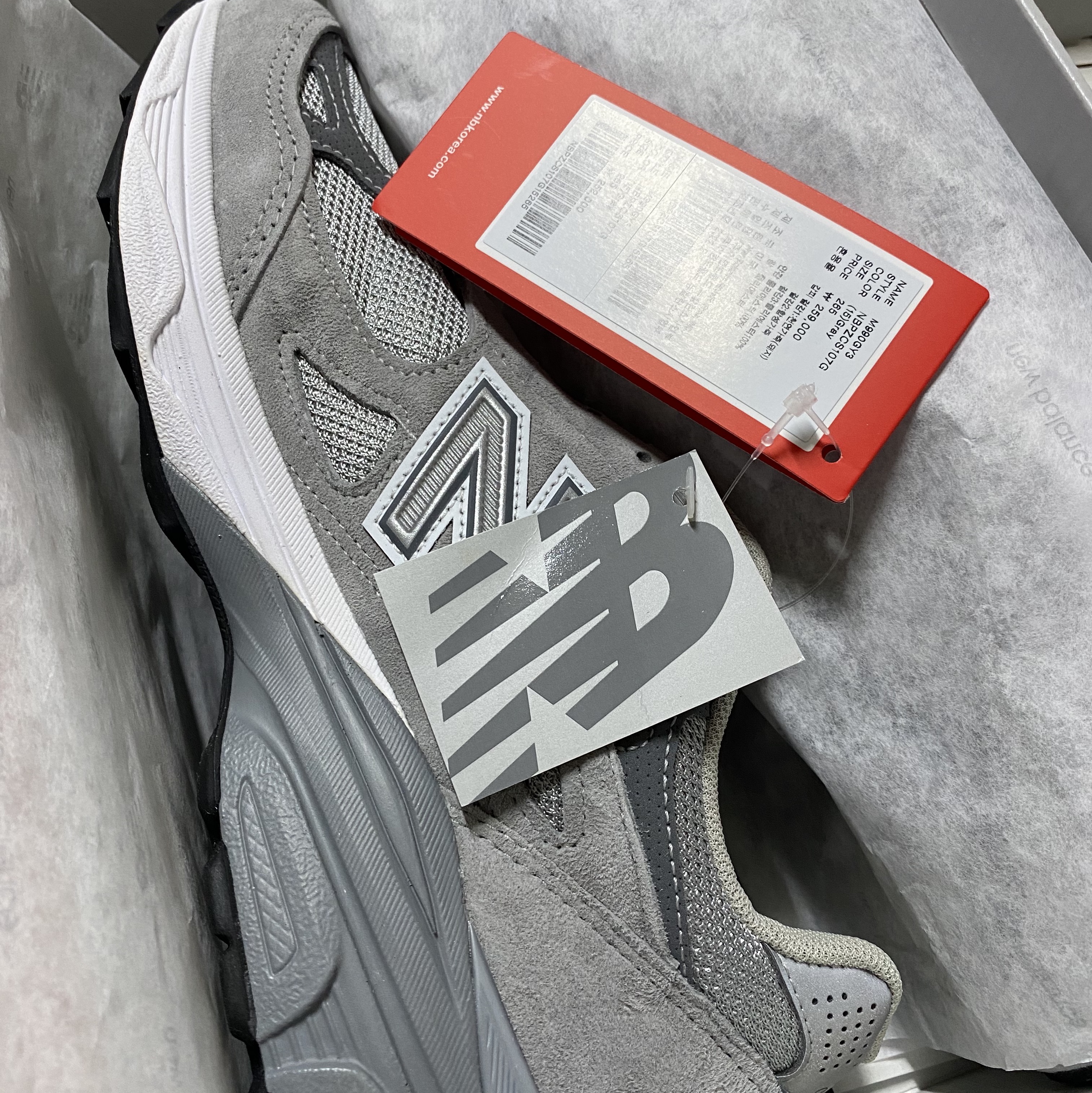 New Balance 990v3 Made in USA Grey - D Standard 착용 스타일 - 3