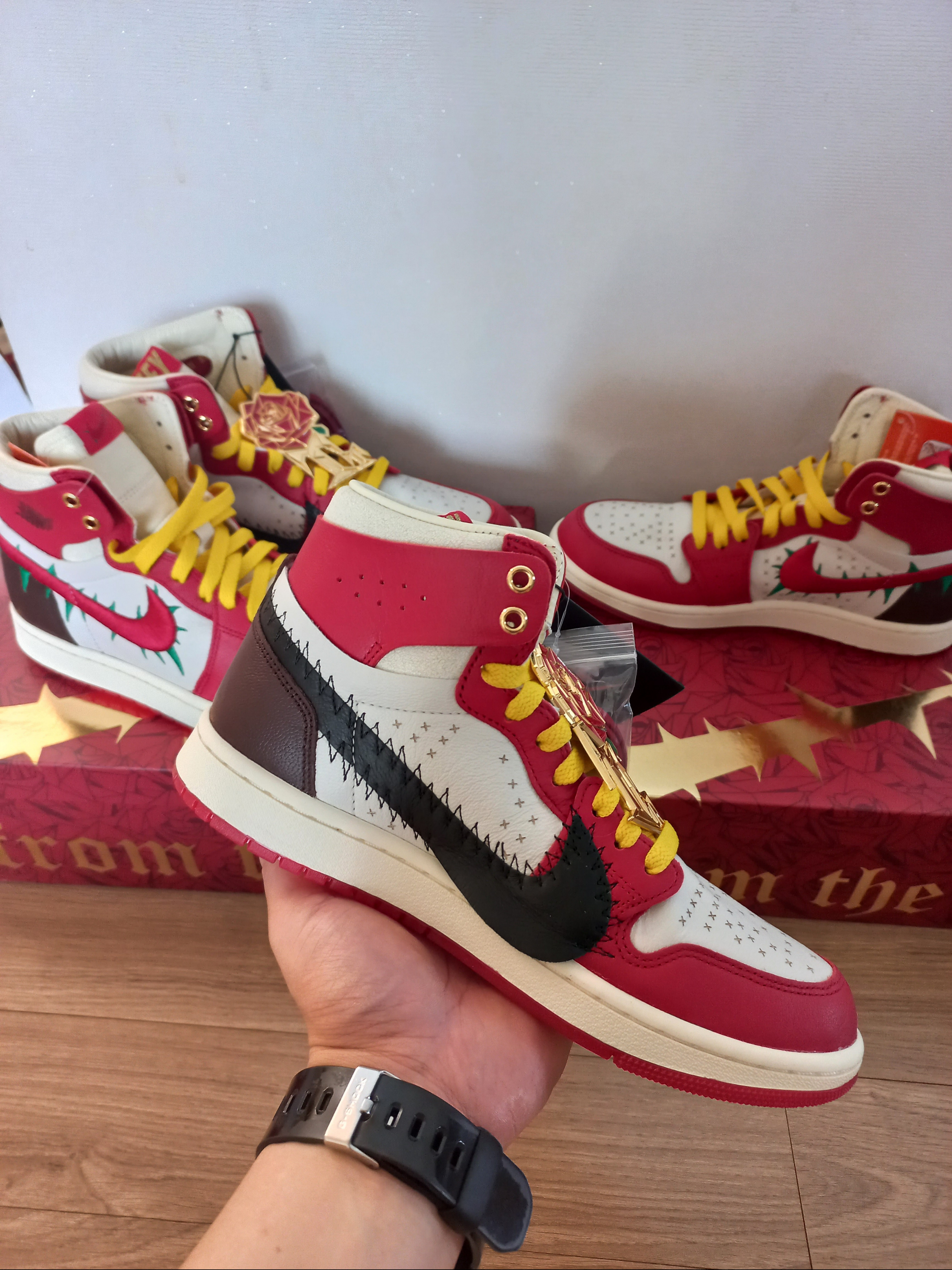 (W) Jordan 1 x Teyana Taylor Zoom CMFT 2 Gym Red 착용 스타일 - 1