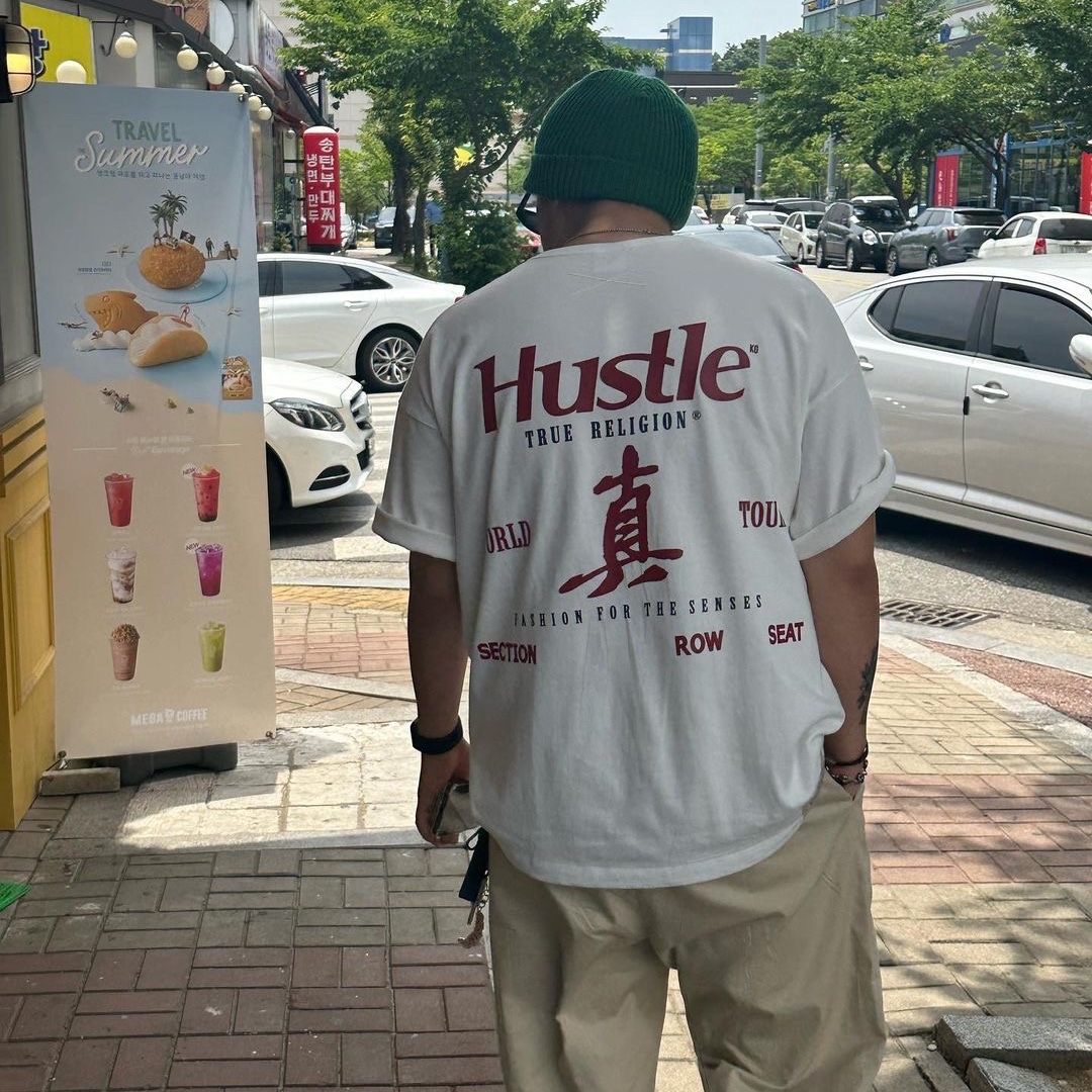 True Religion Hustle T-Shirt White, True Religion Hustle T-Shirt Melange Grey 착용 스타일