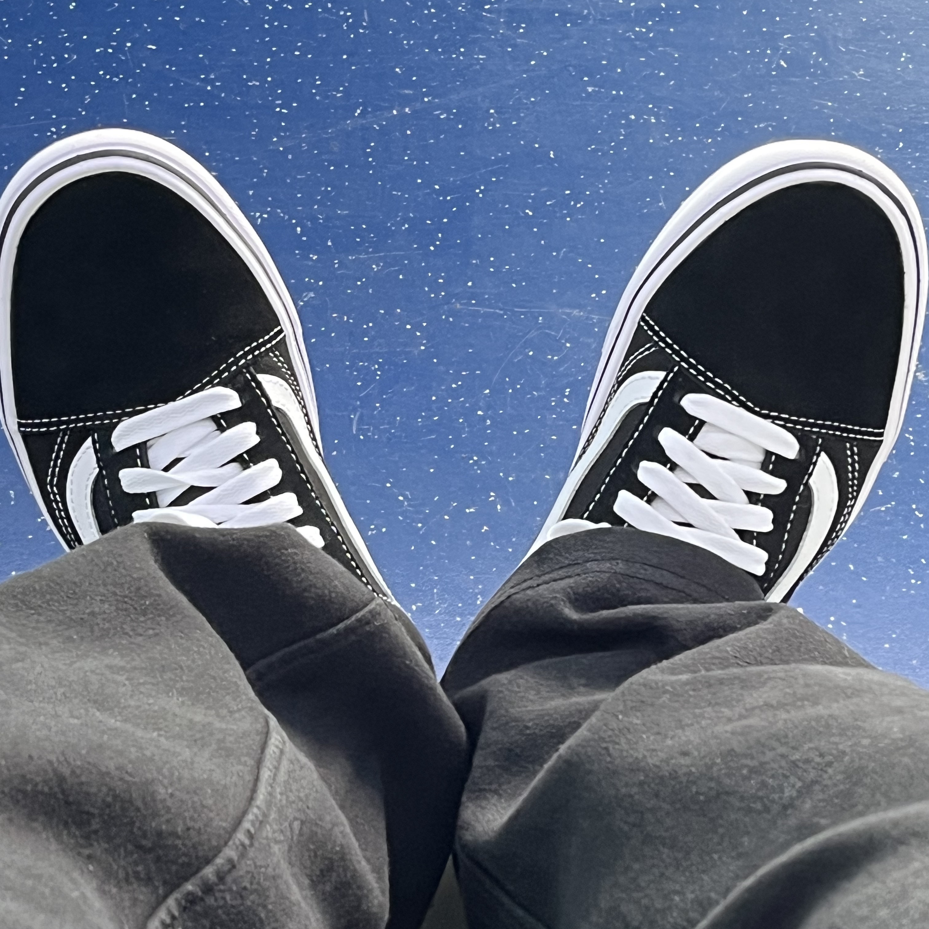 Vans ComfyCush Old Skool Black True white 착용 스타일