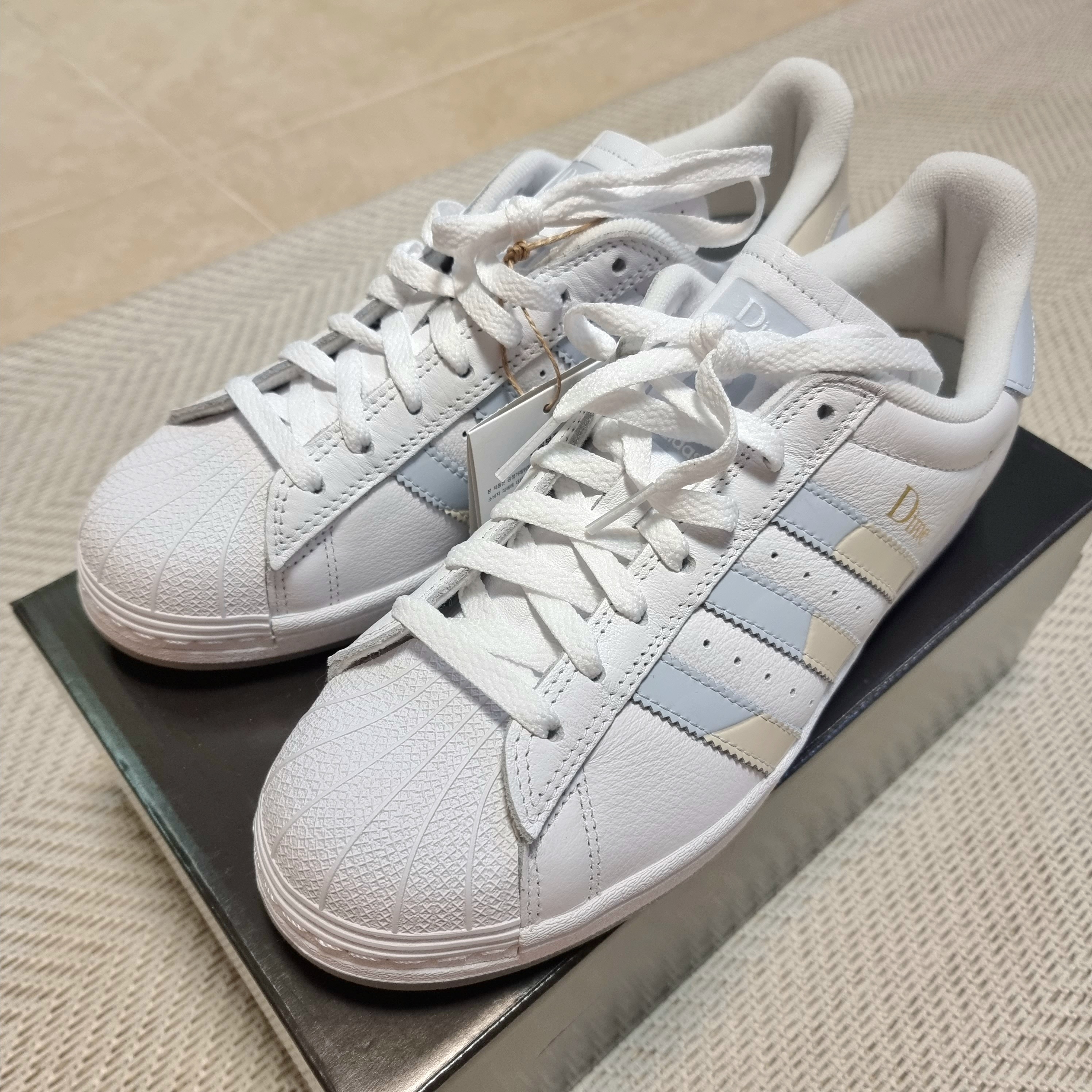 Adidas x Dime Superstar ADV Cloud White 착용 스타일 - 1