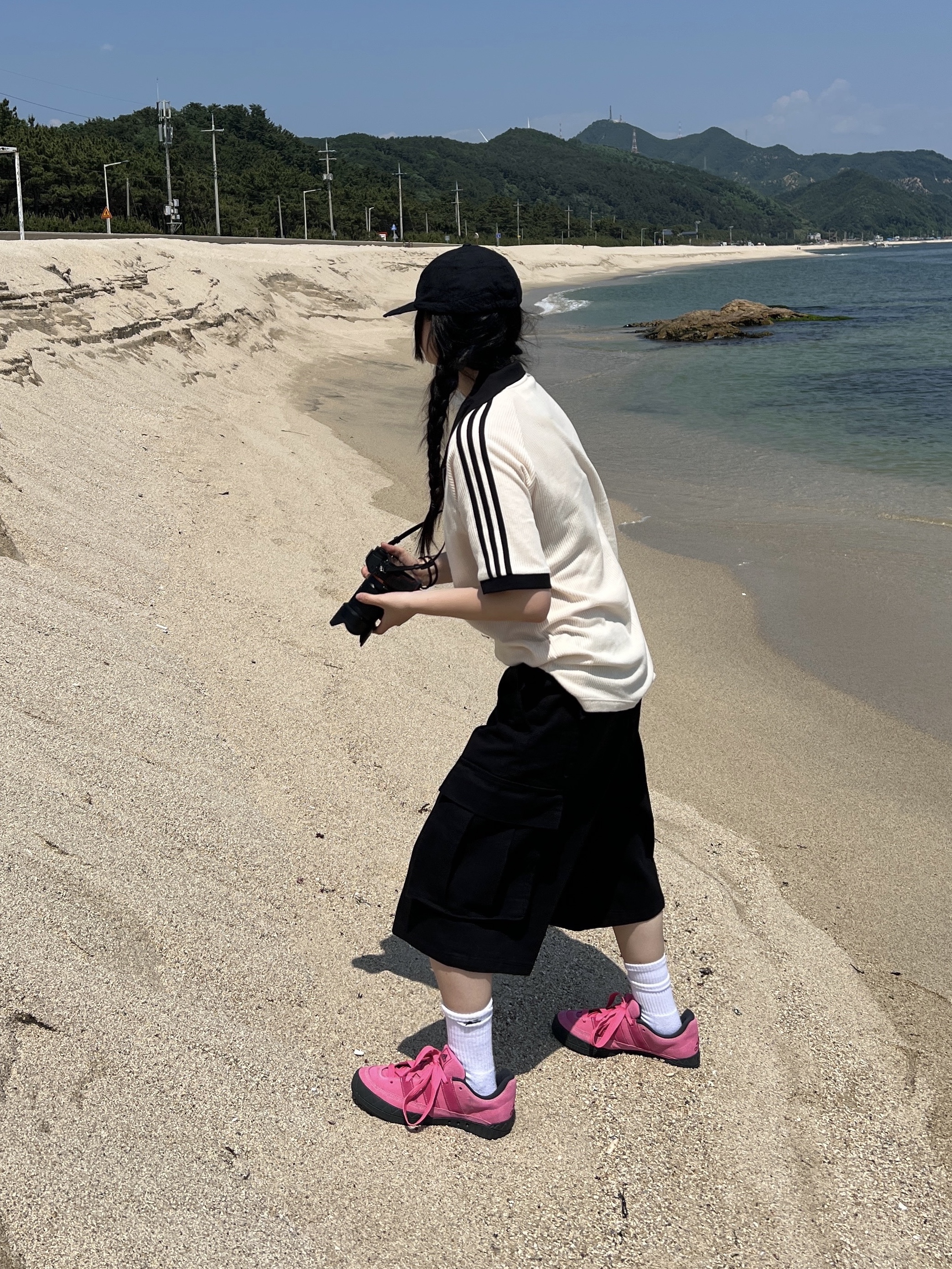(W) Adidas Adimatic Pink Fusion 착용 스타일 - 2