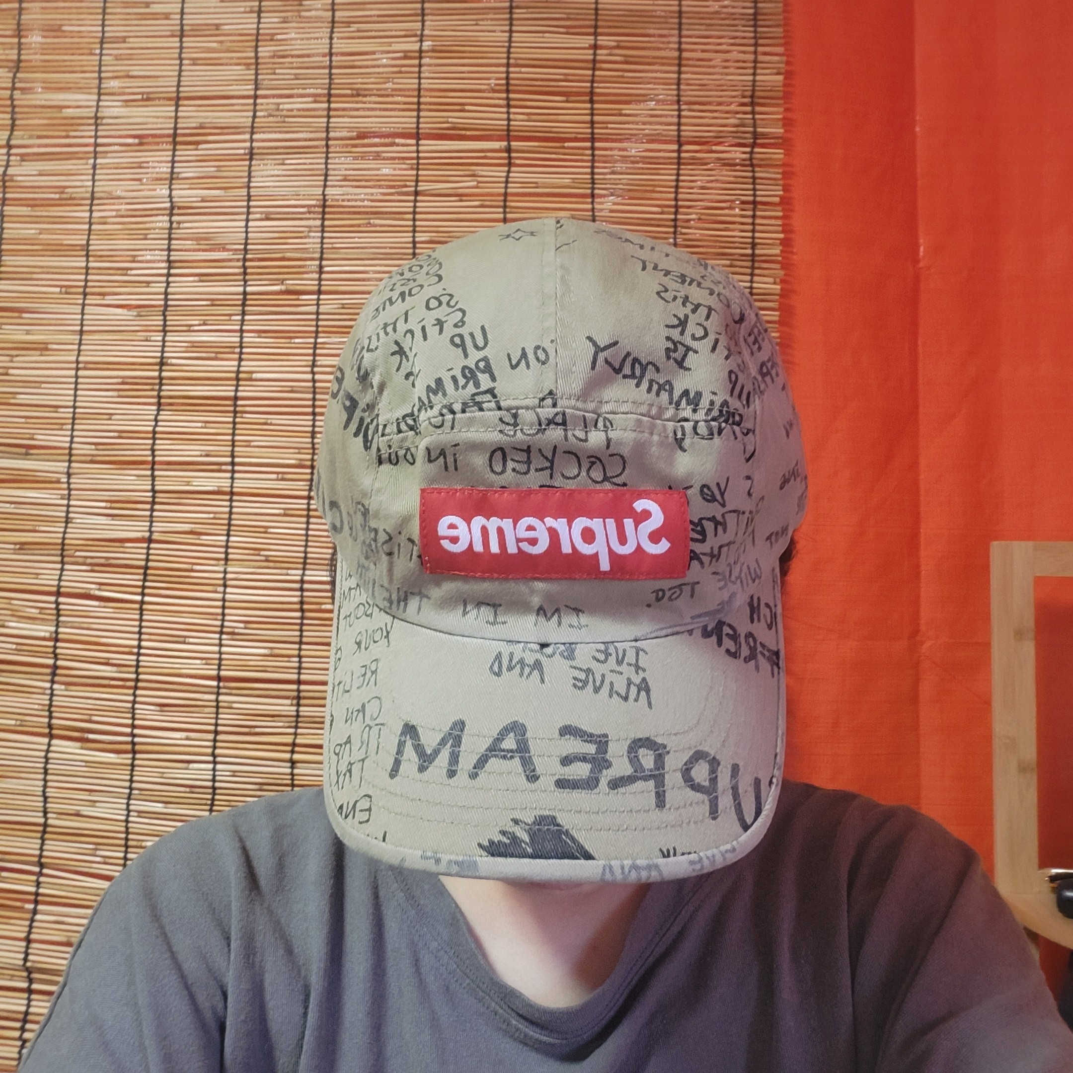 Supreme Gonz Poems Camp Cap Khaki - 23SS 착용 스타일 - 2