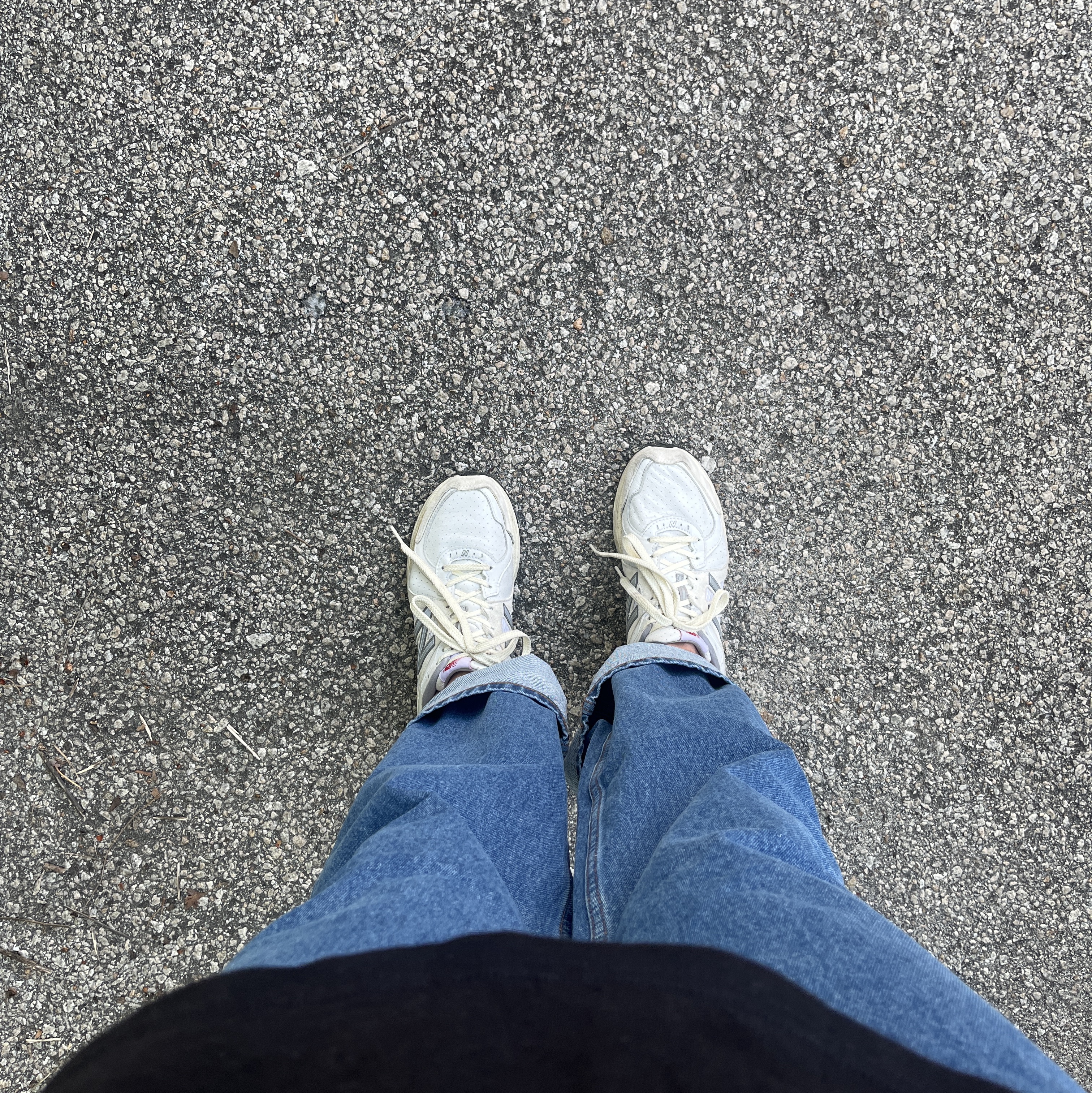 New Balance x Thisisneverthat 860v2 White 착용 스타일