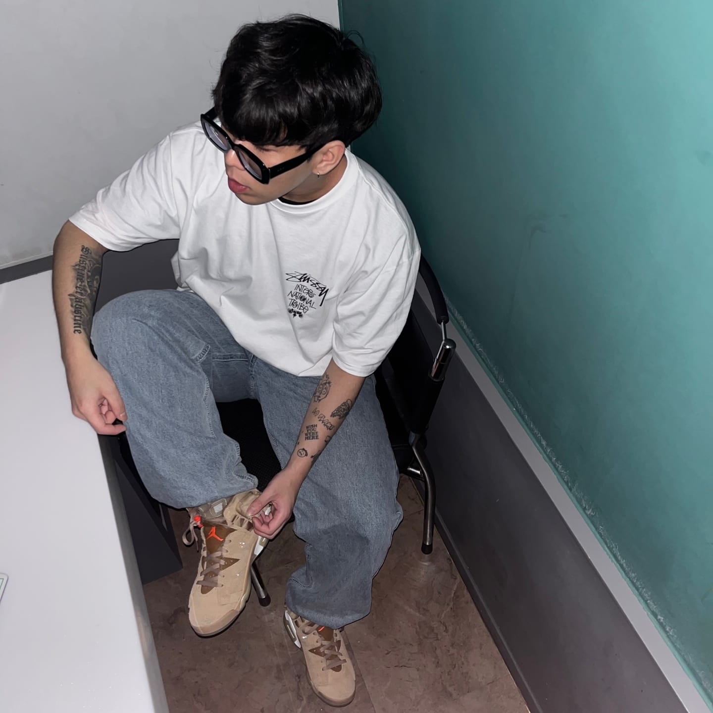 Stussy Tribe Stack T-Shirt White 착용 스타일