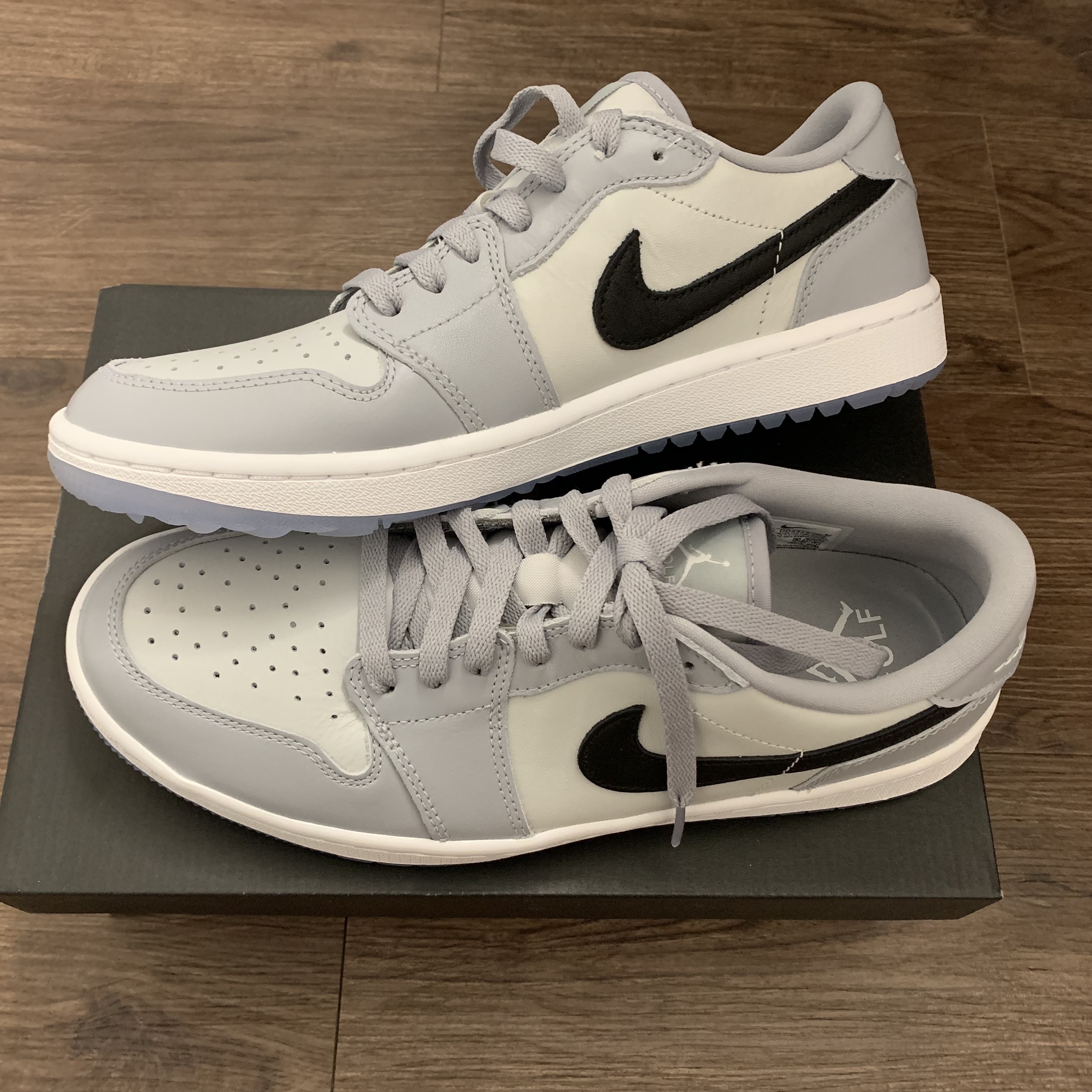 Jordan 1 Low Golf Wolf Grey 착용 스타일