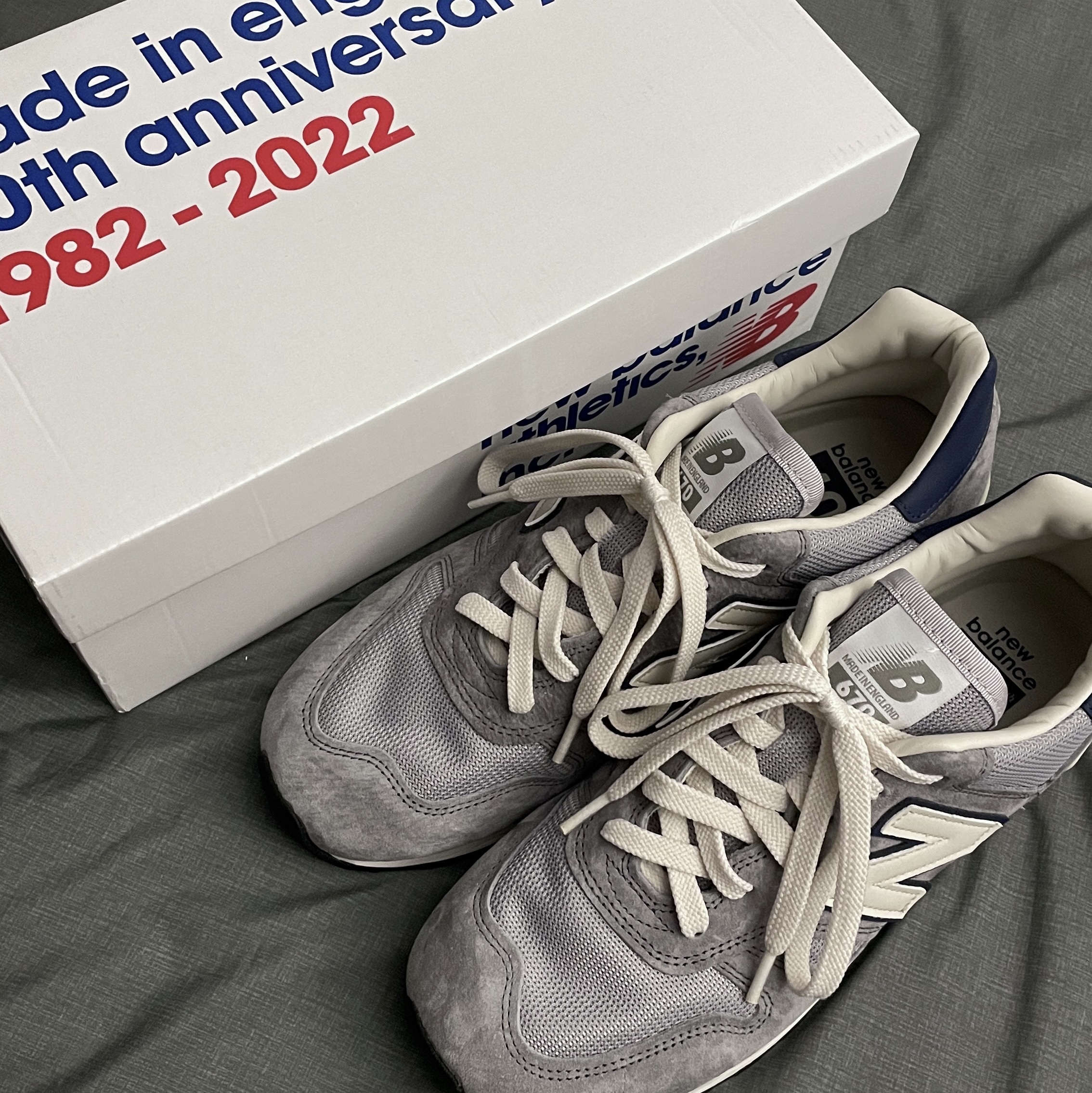 New Balance 670 Made in UK 40th Anniversary Grey 착용 스타일 - 2