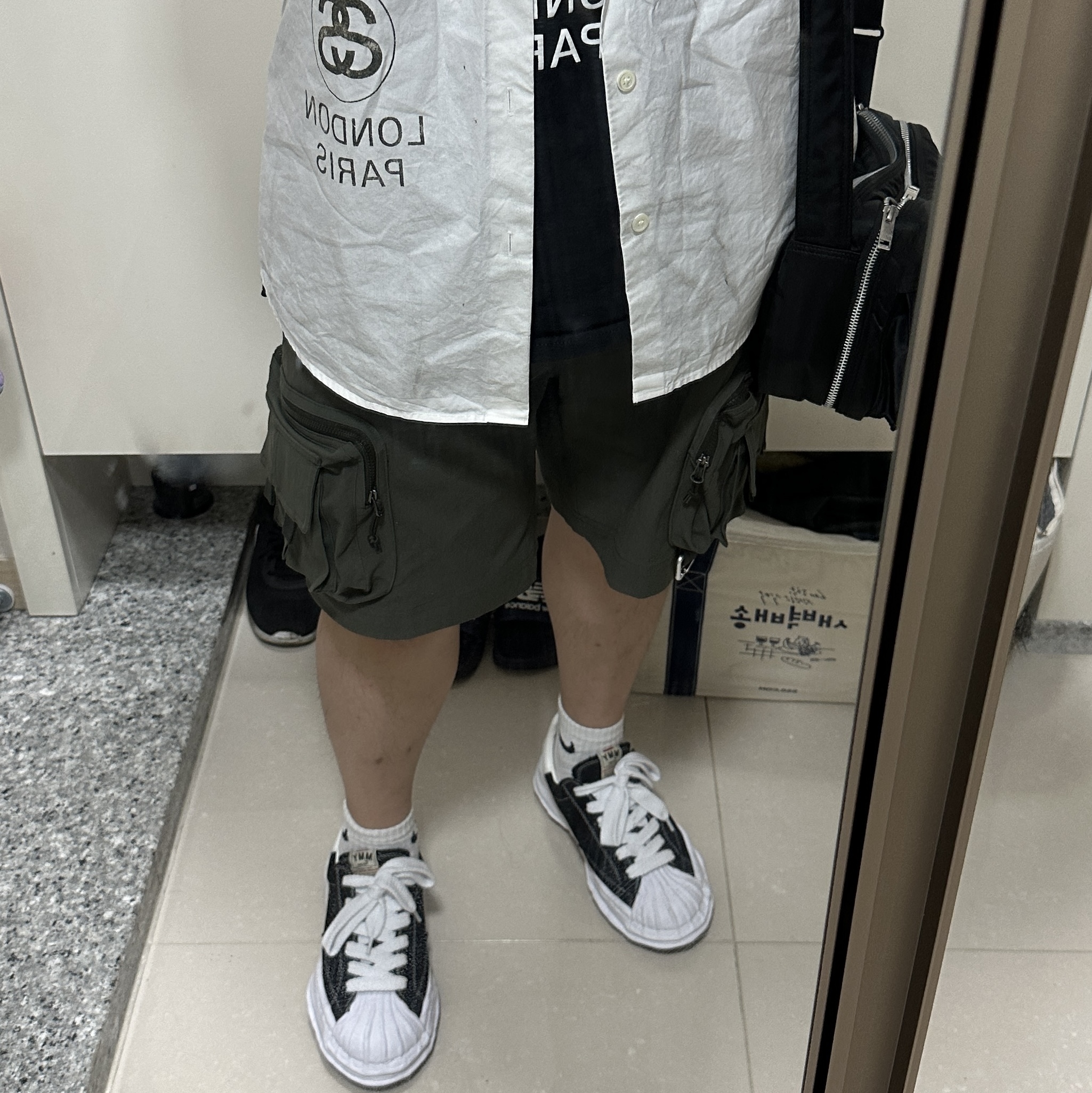 Maison Mihara Yasuhiro Blakey OG Sole Canvas Low-top Sneakers Black White 착용 스타일 - 3
