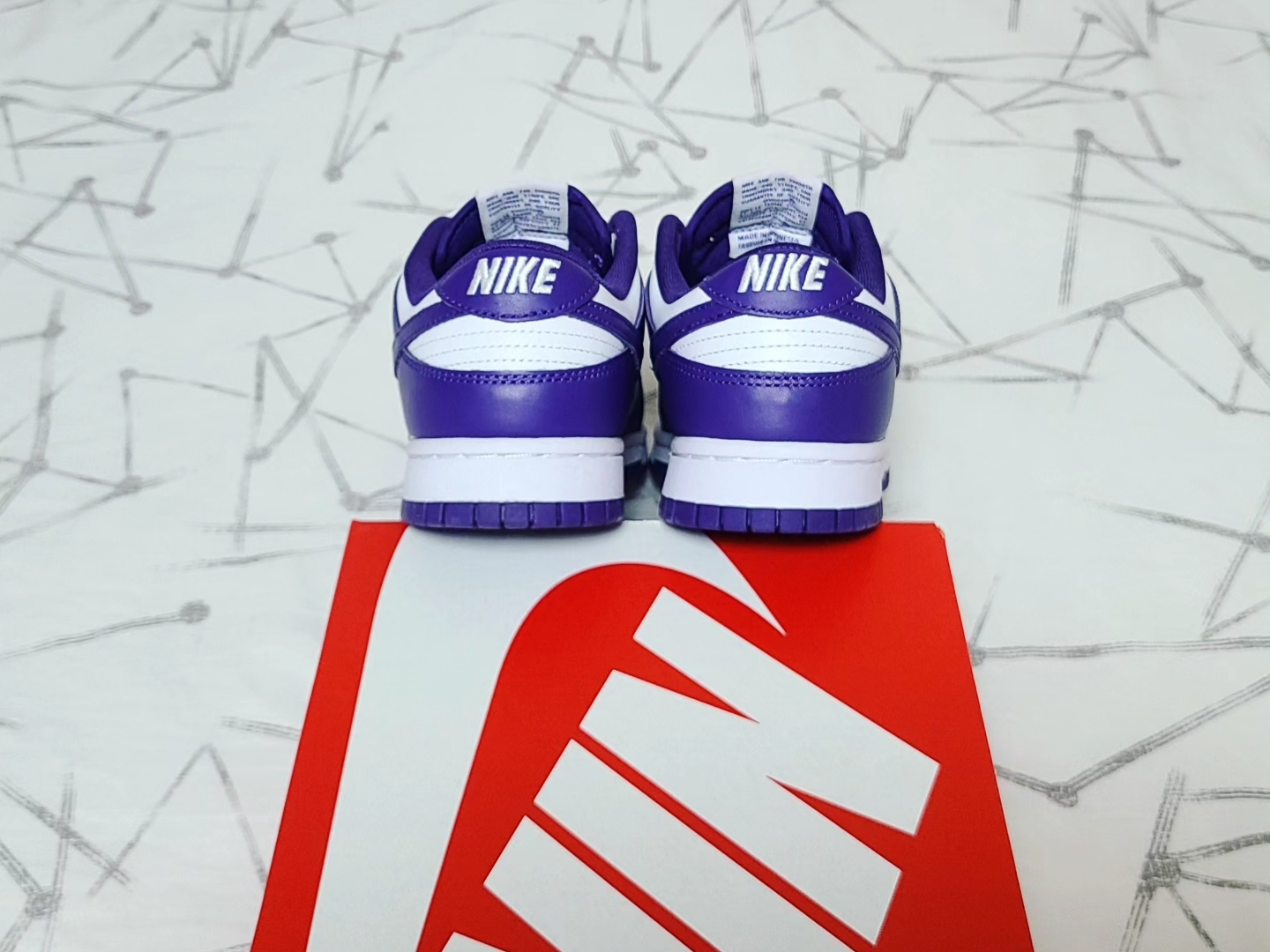 Nike Dunk Low Retro Championship Court Purple 착용 스타일 - 5