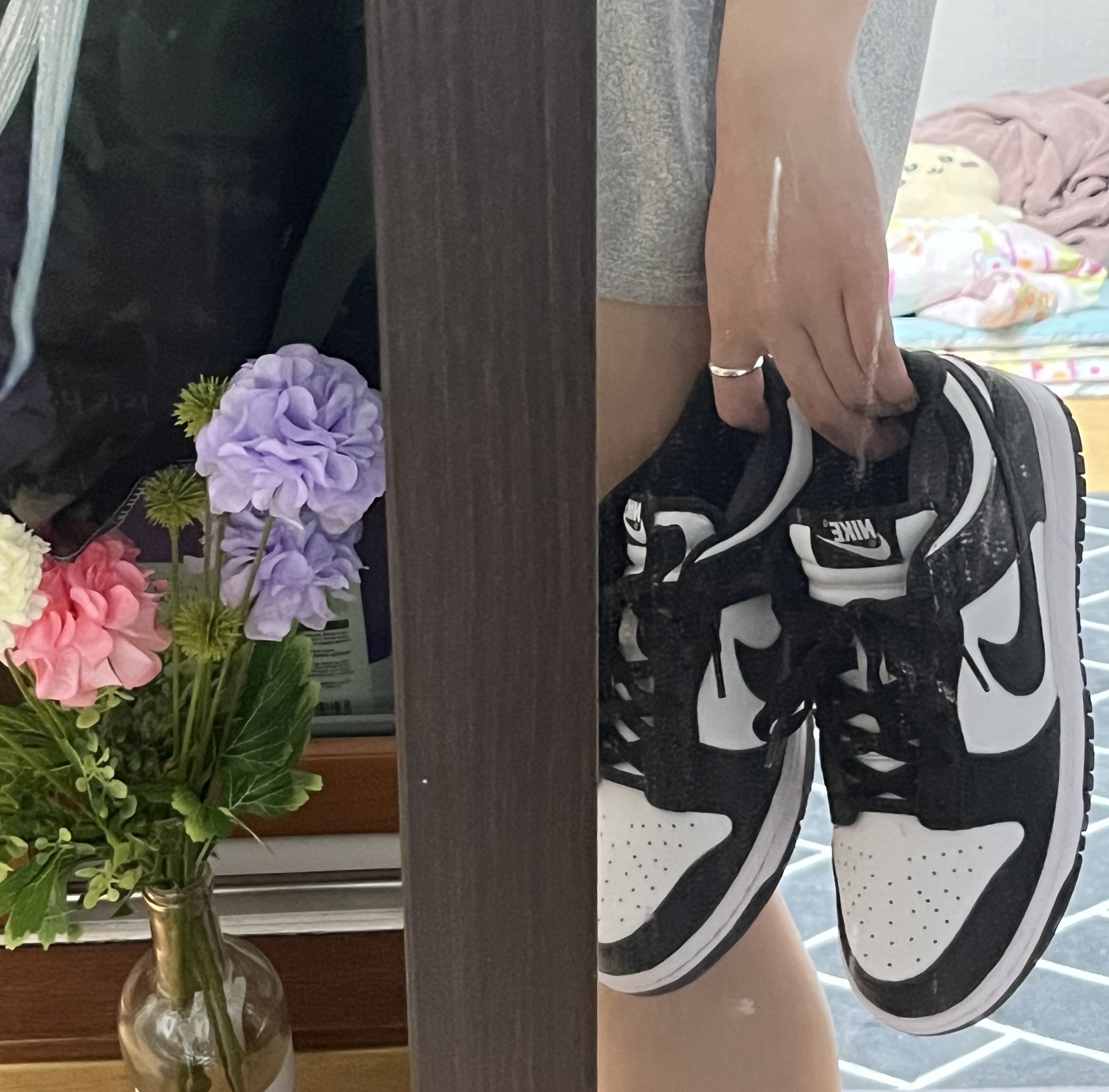 (W) Nike Dunk Low Black 착용 스타일 - 1