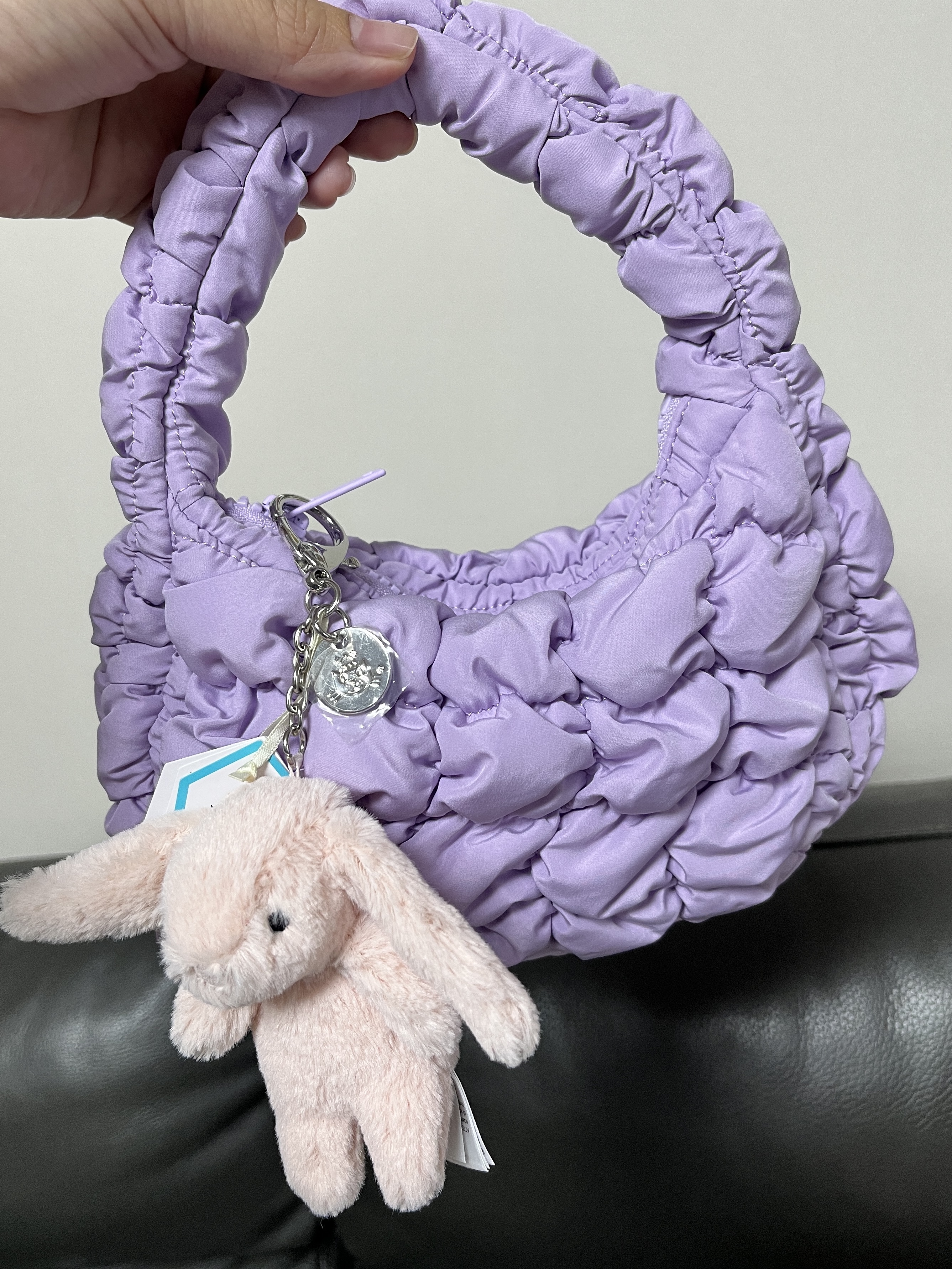 COS Quilted Micro Bag Purple 착용 스타일