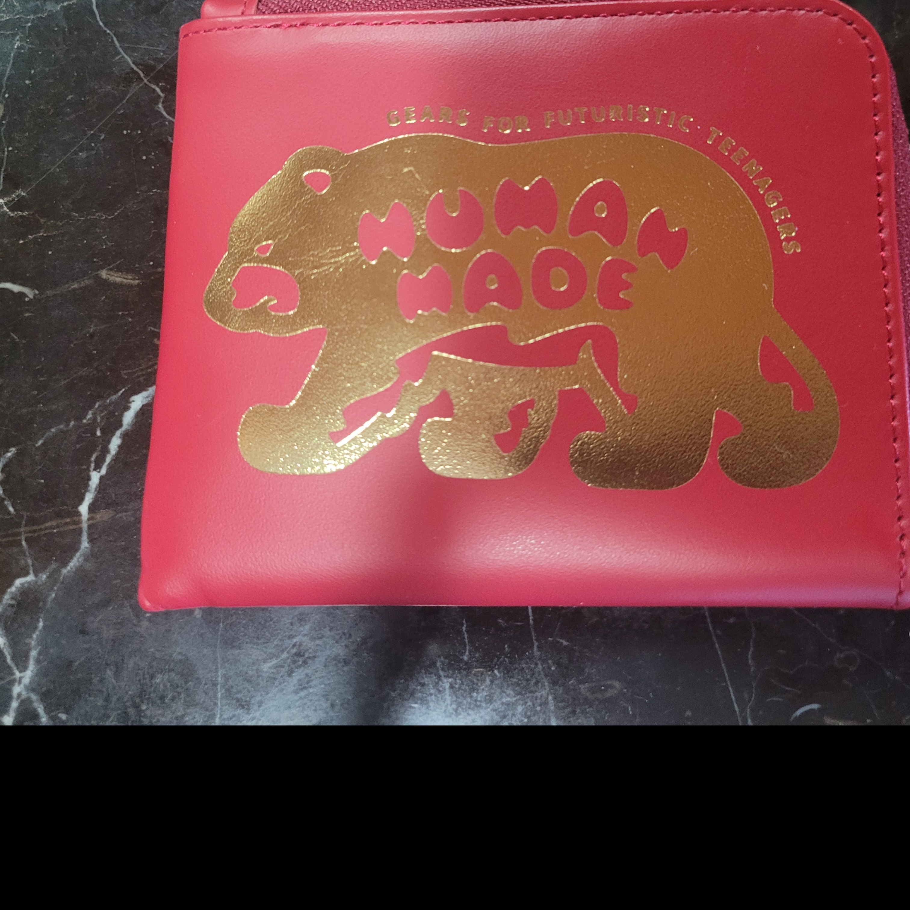 Human Made Leather Wallet Red 착용 스타일 - 1