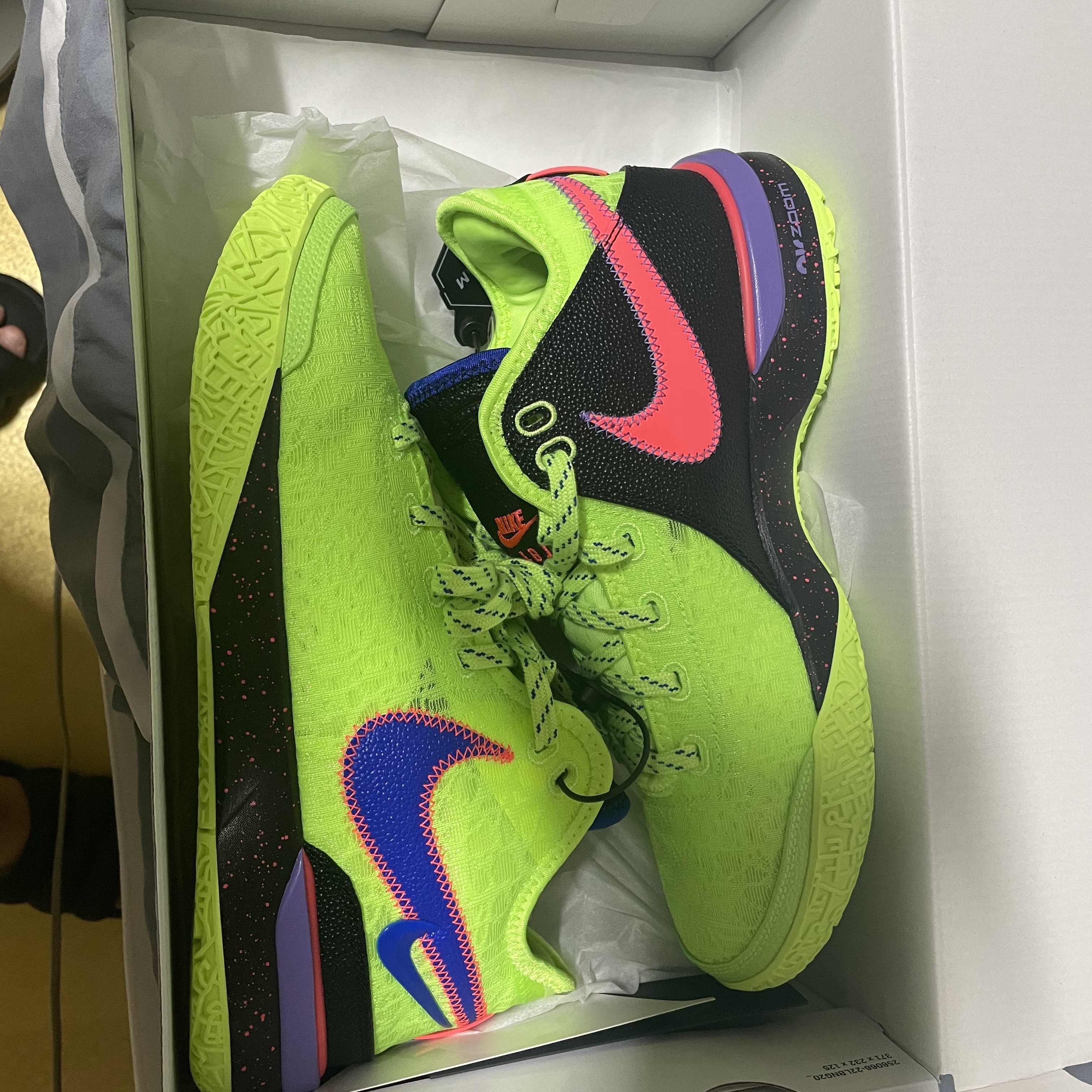 Nike LeBron NXXT Gen EP Ghost Green 착용 스타일