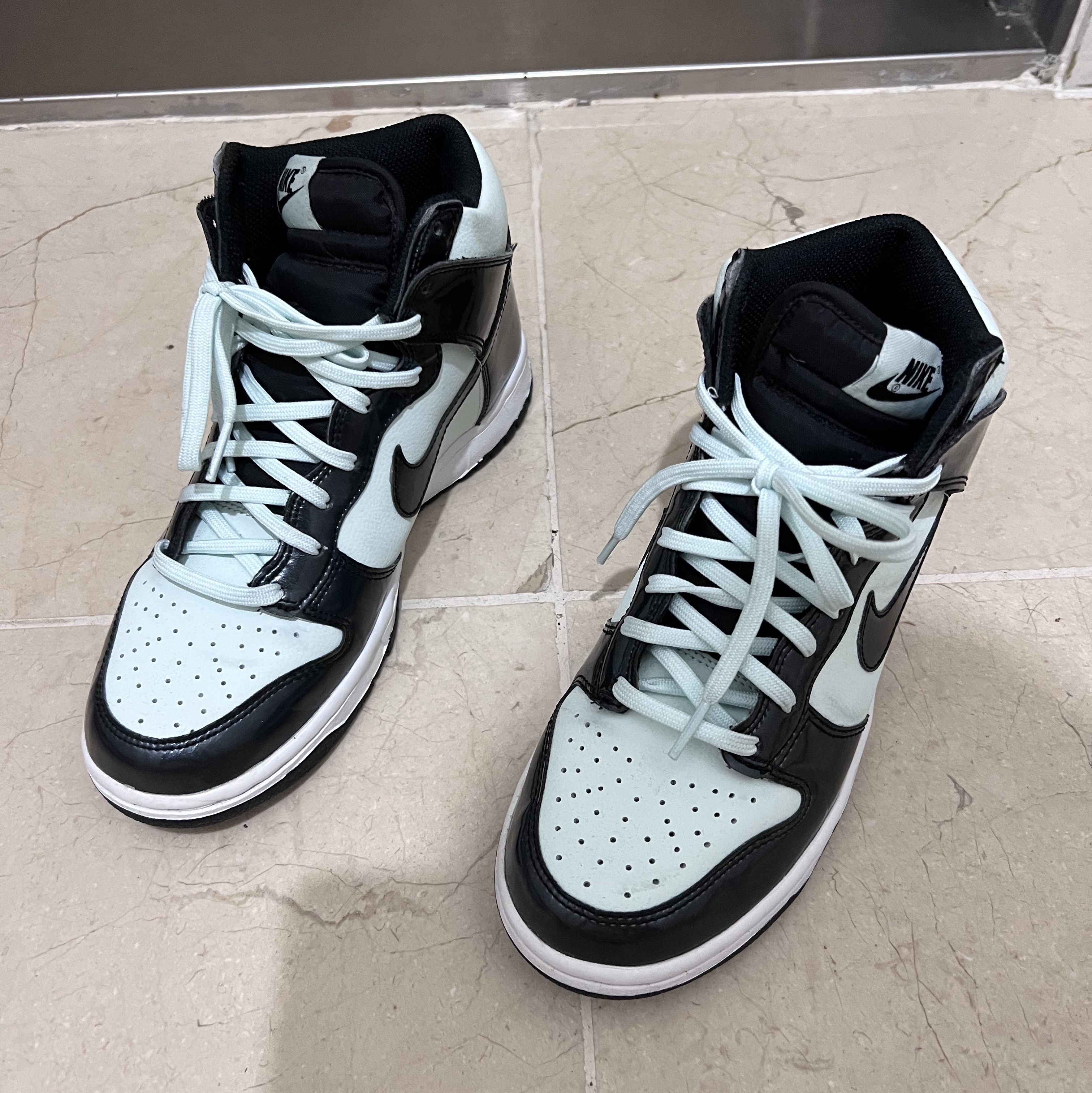(GS) Nike Dunk High Barely Green 착용 스타일