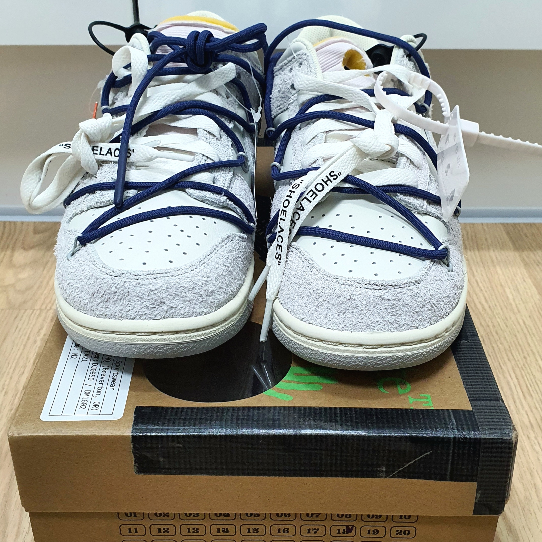 Nike x Off-White Dunk Low The 50 - Lot 18 착용 스타일