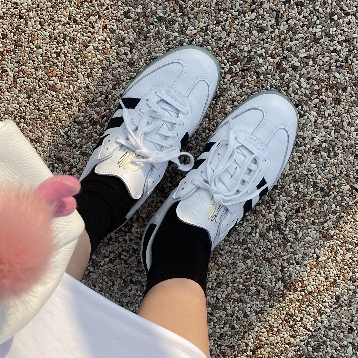 Adidas x Dill Samba White Black 착용 스타일