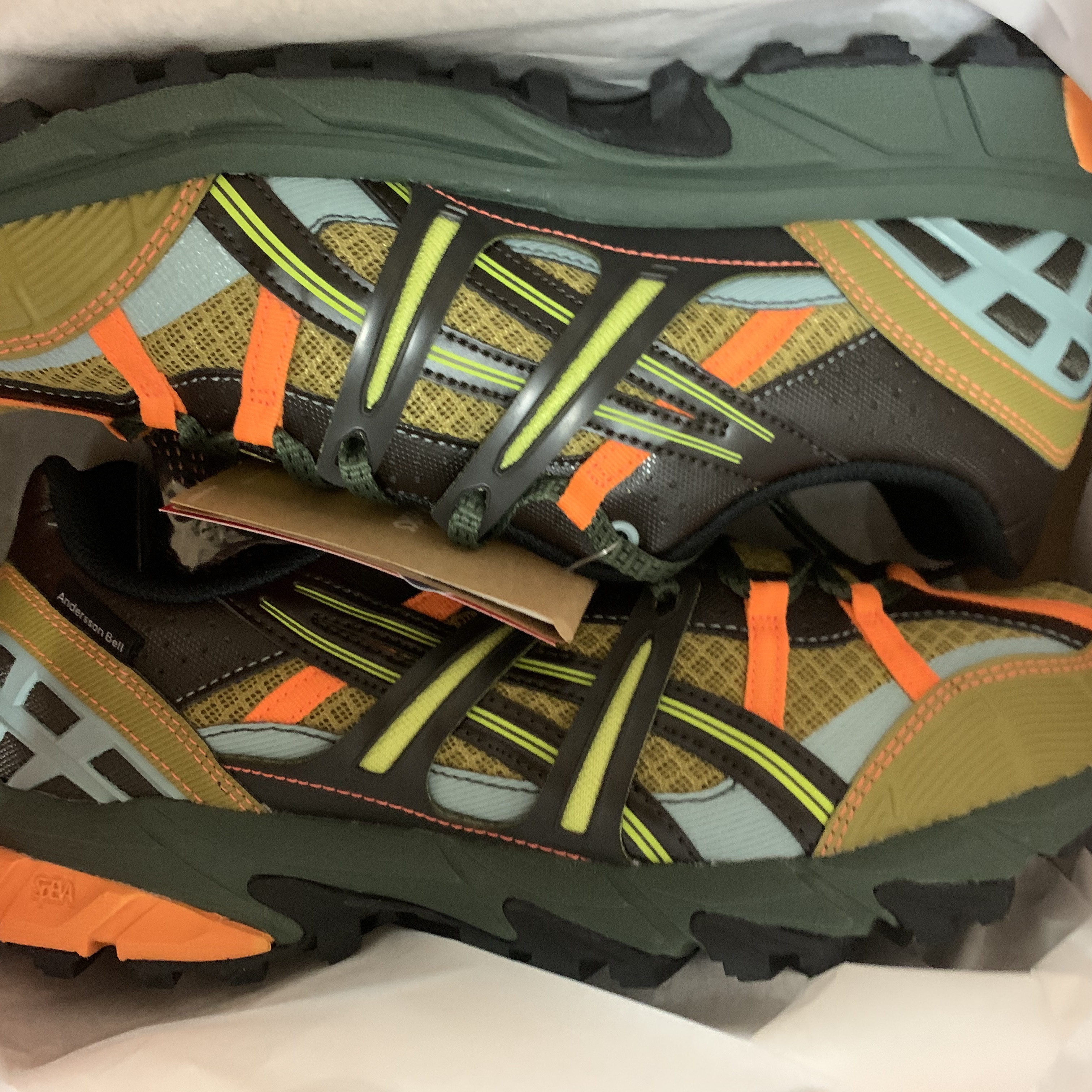 Asics x Andersson Bell Gel-Sonoma 15-50 Olive Oil Dark Brown 착용 스타일 - 3