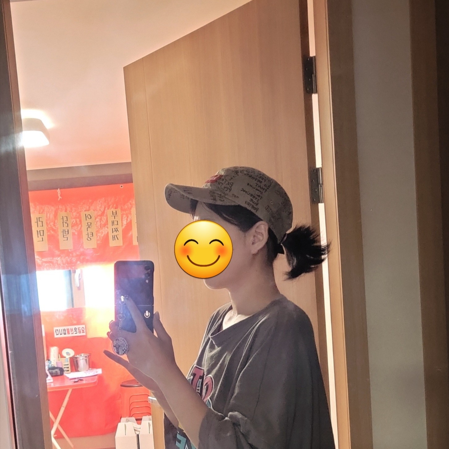 Supreme Gonz Poems Camp Cap Khaki - 23SS 착용 스타일 - 1