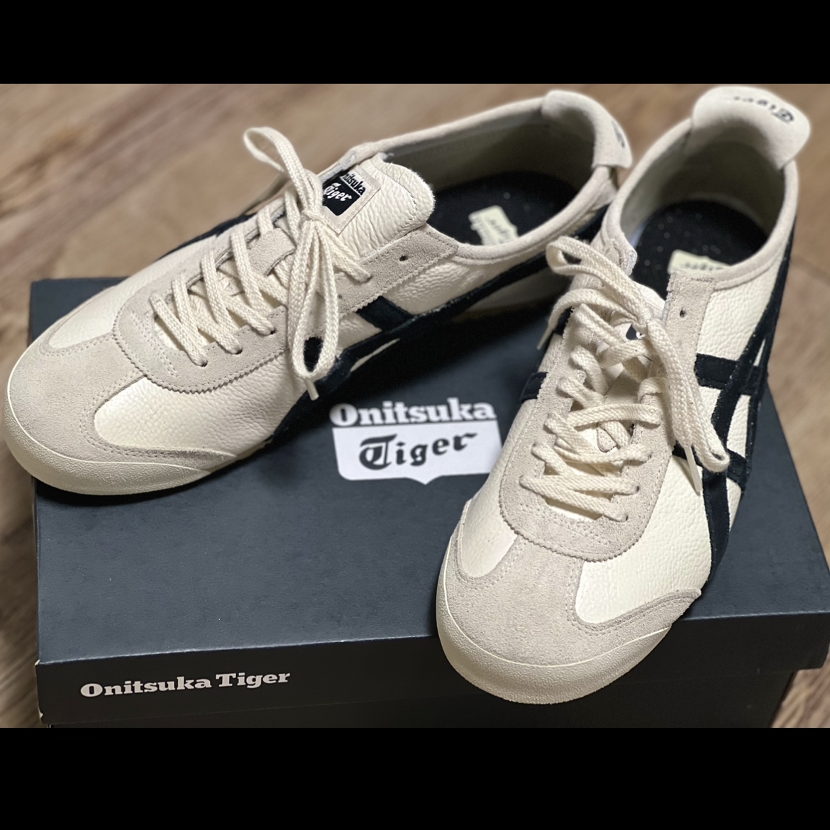 Onitsuka Tiger Mexico 66 Vintage White Black 착용 스타일