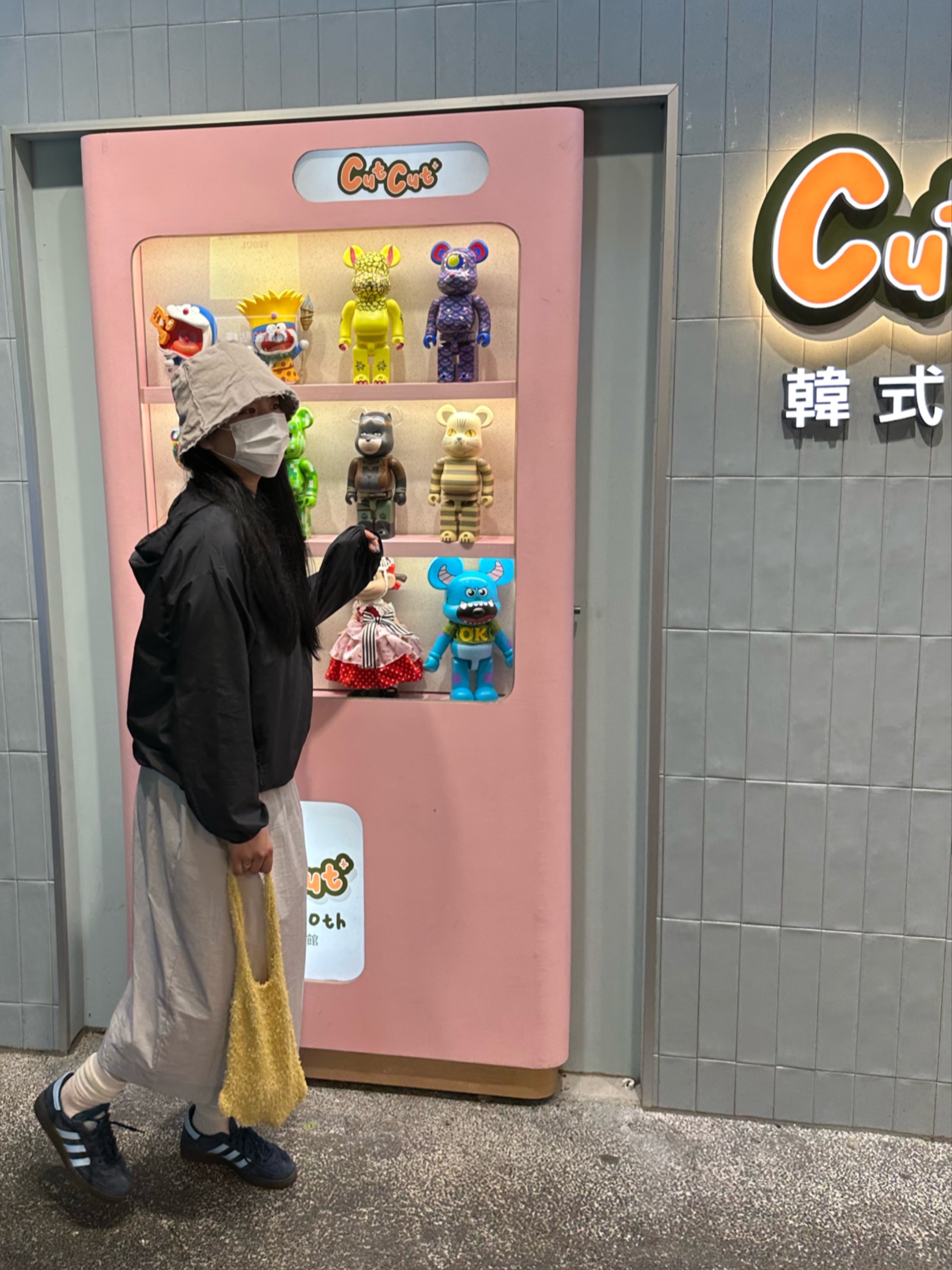 아디다스 스페지알 핸드볼 컬리지에이트 네이비 착용 스타일 - 3