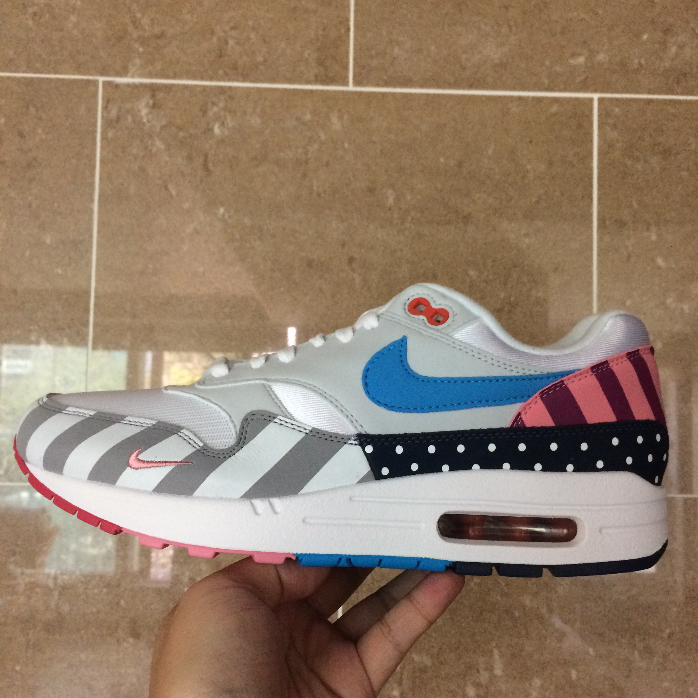 Nike x Parra Air Max 1 2018 착용 스타일
