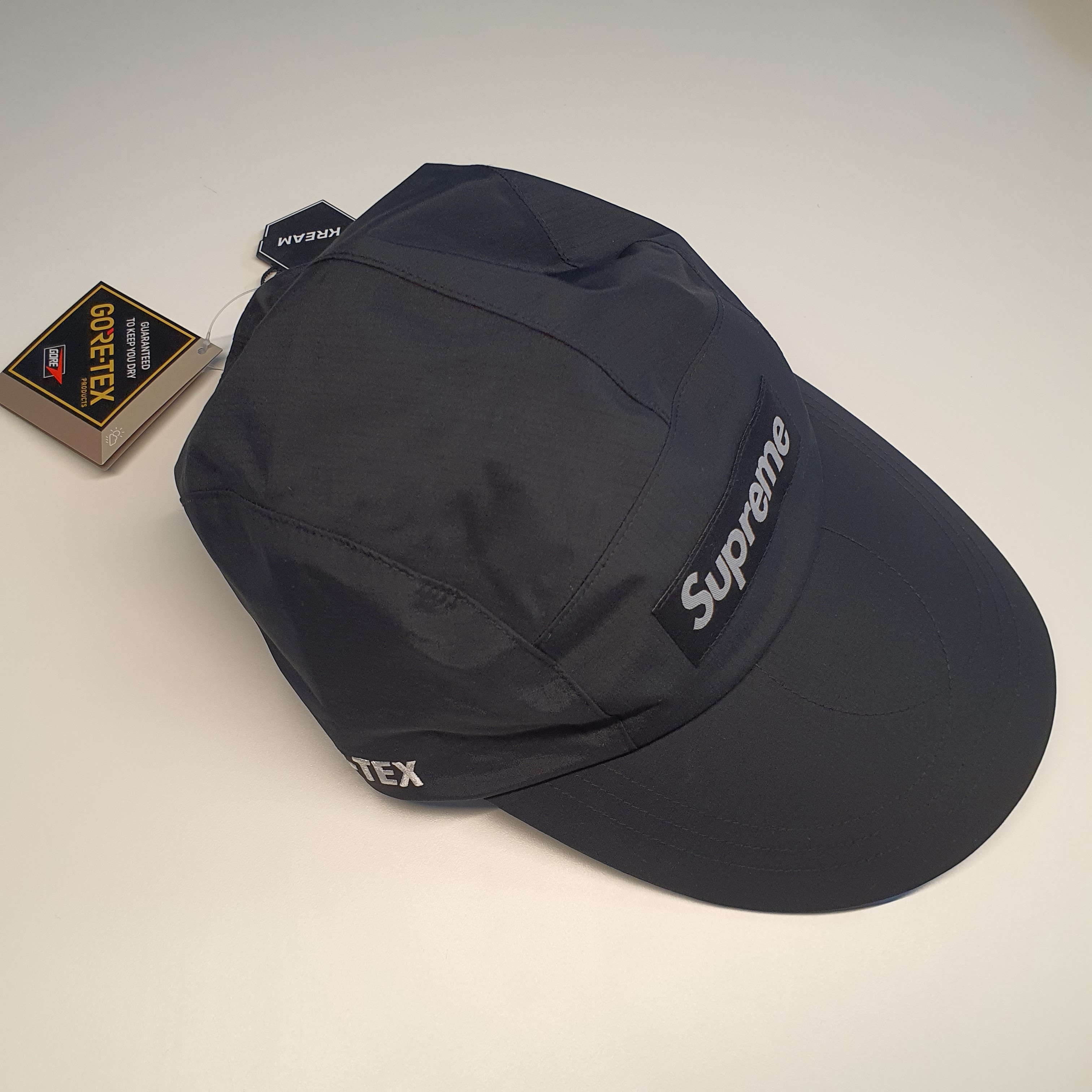 Supreme Gore-Tex Paclite Long Bill Camp Cap Black - 23SS 착용 스타일
