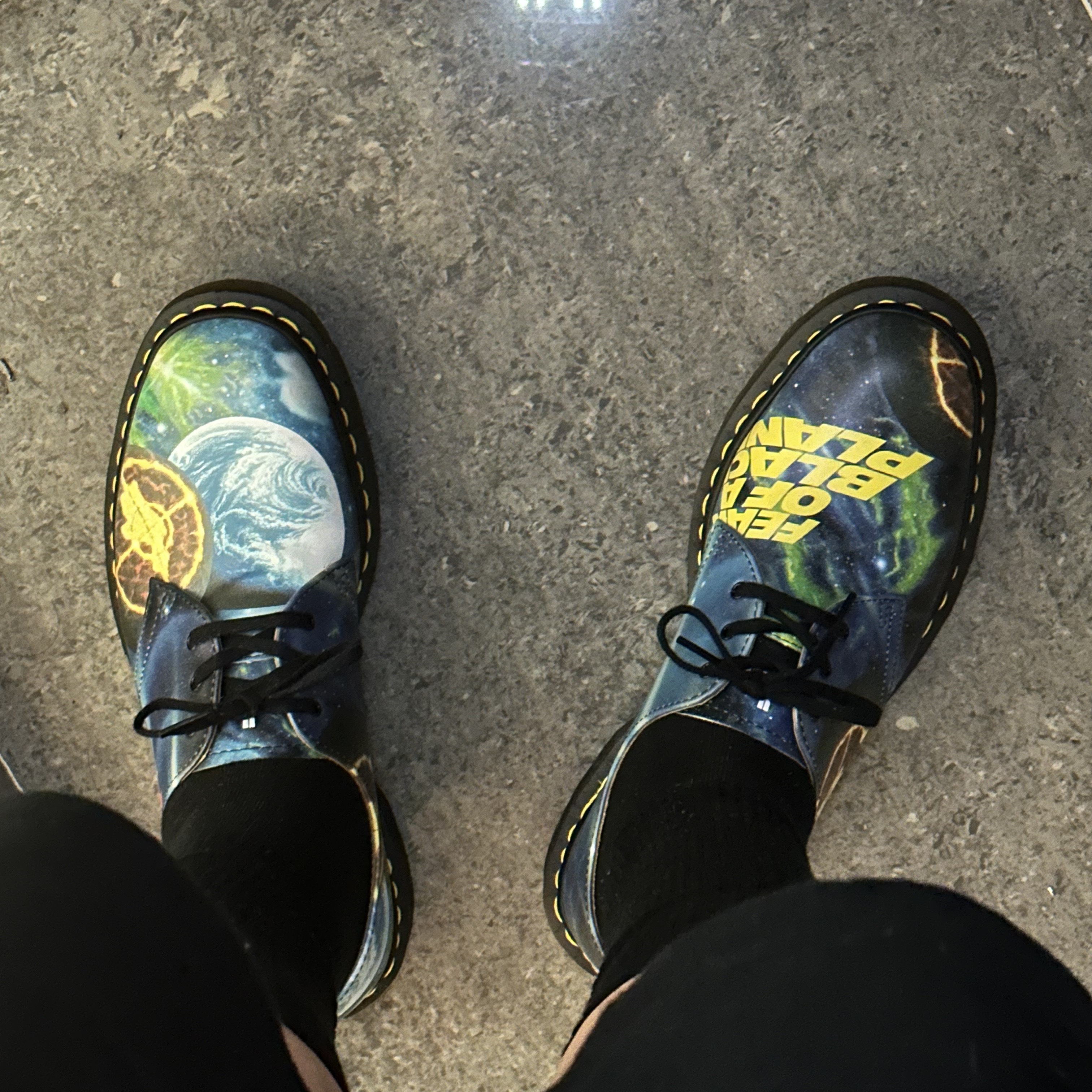 Dr. Martens x Supreme x Undercover Public Enemy 1461 착용 스타일