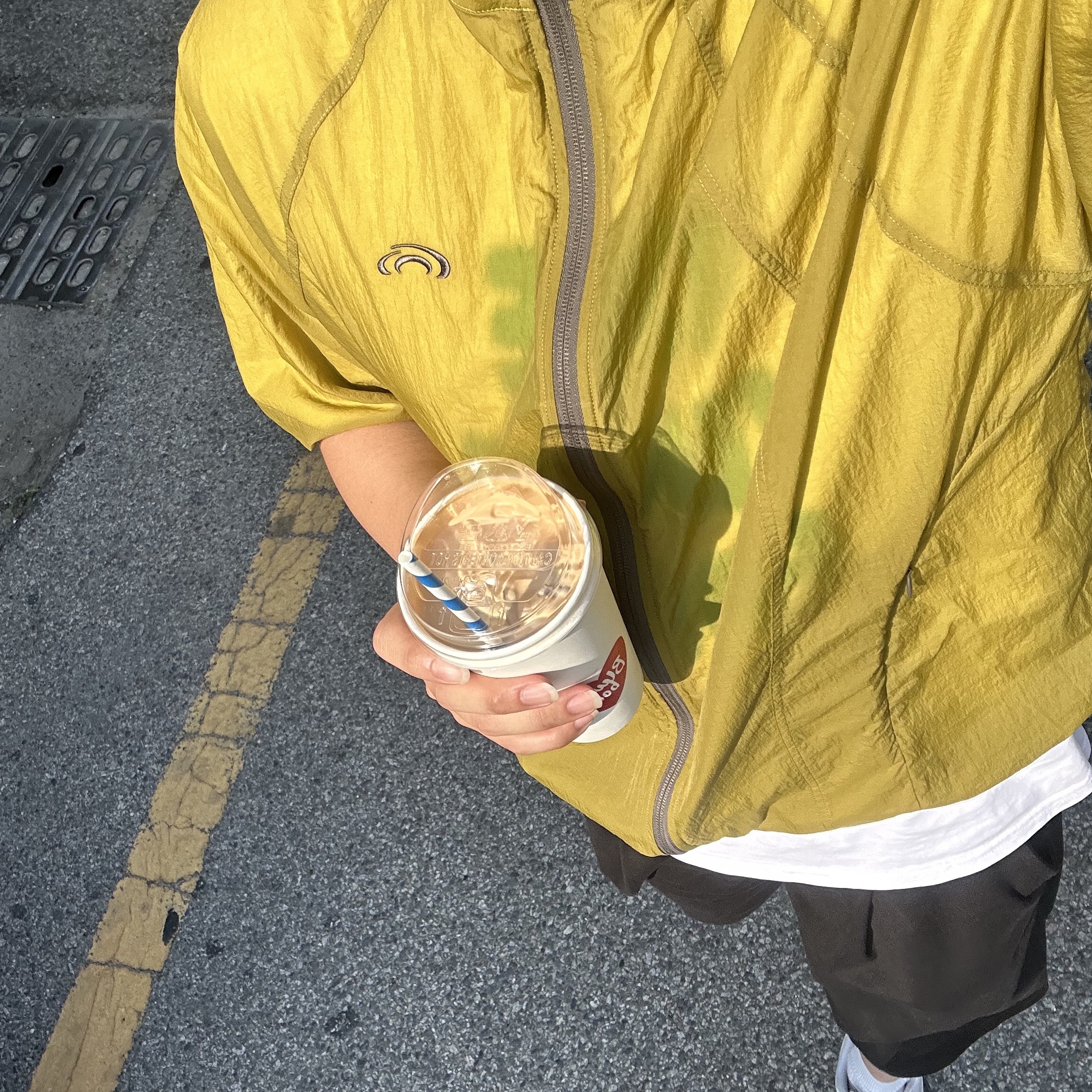 Art of Field Packable Short Sleeved Half Jacket Lime 착용 스타일