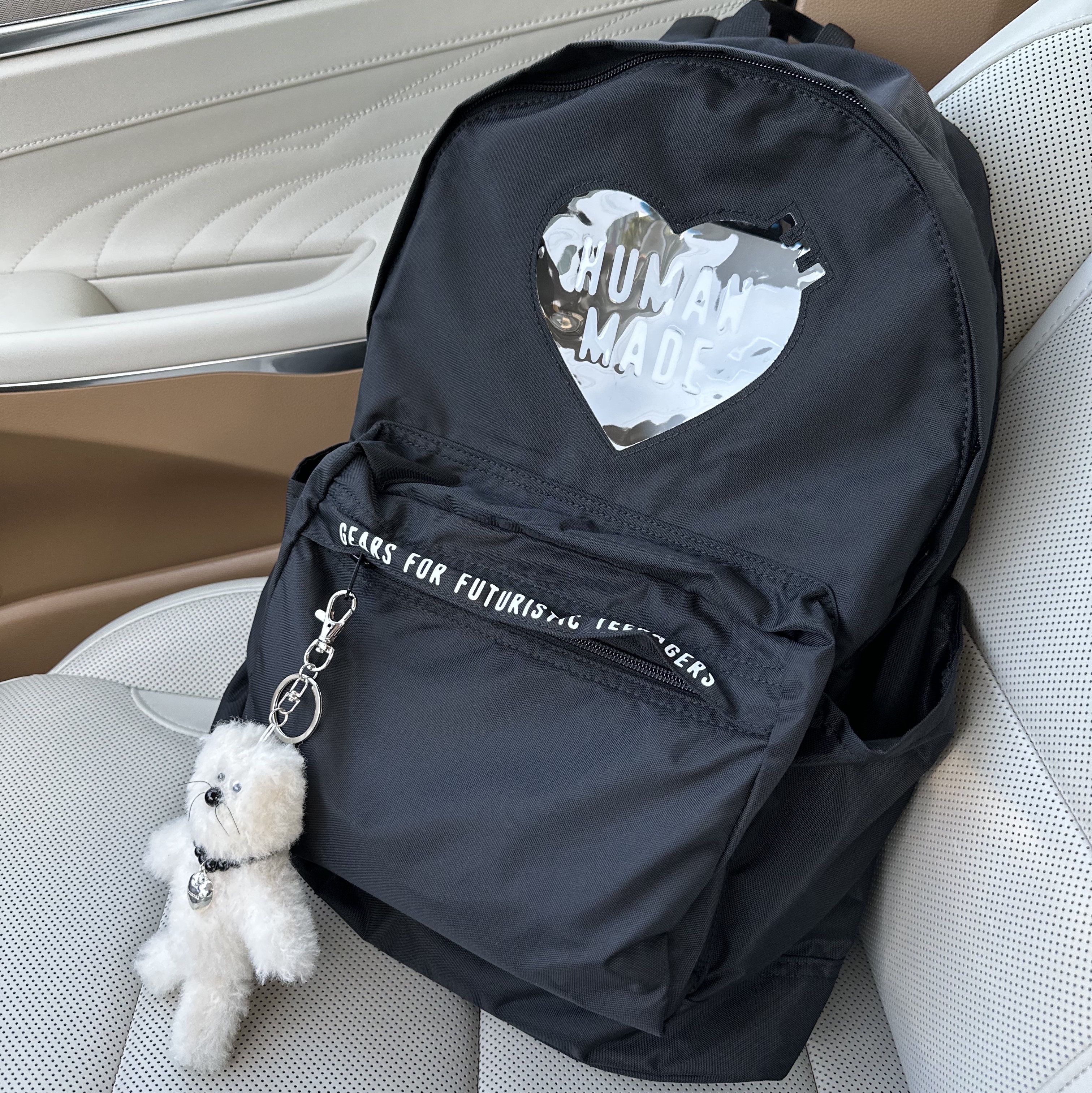 Human Made Nylon Heart Backpack Black, [KREAM 단독] Monamhee Creami Keyring Cream 착용 스타일