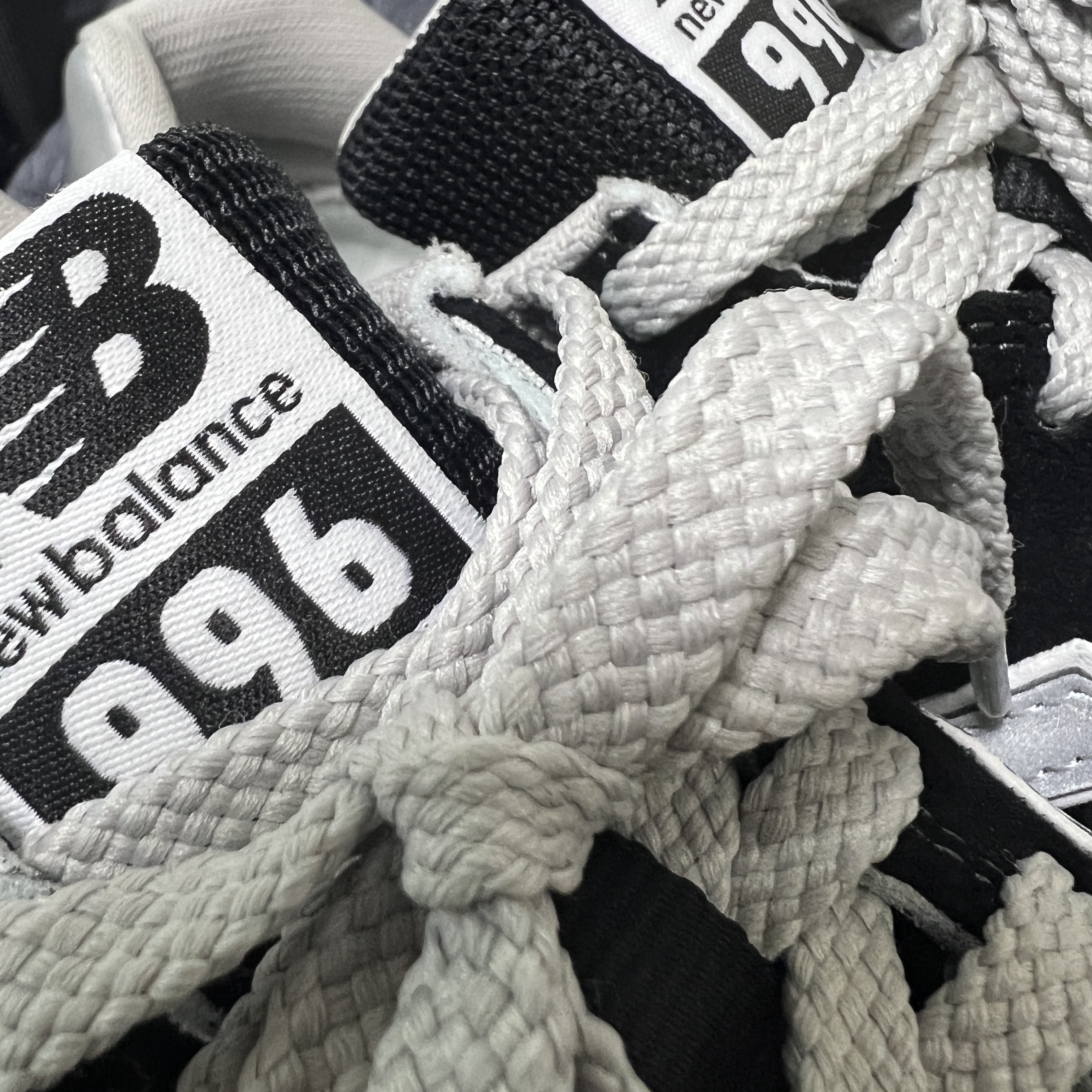 New Balance 996 Black 착용 스타일
