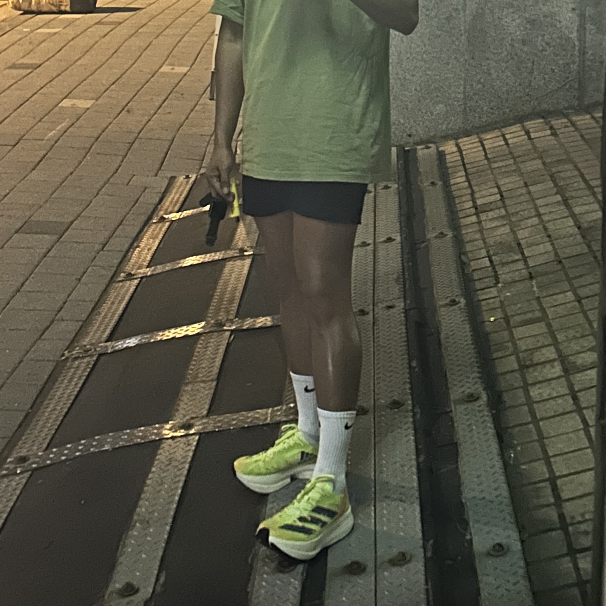 Adidas Adizero Prime X Pulse Lime 착용 스타일