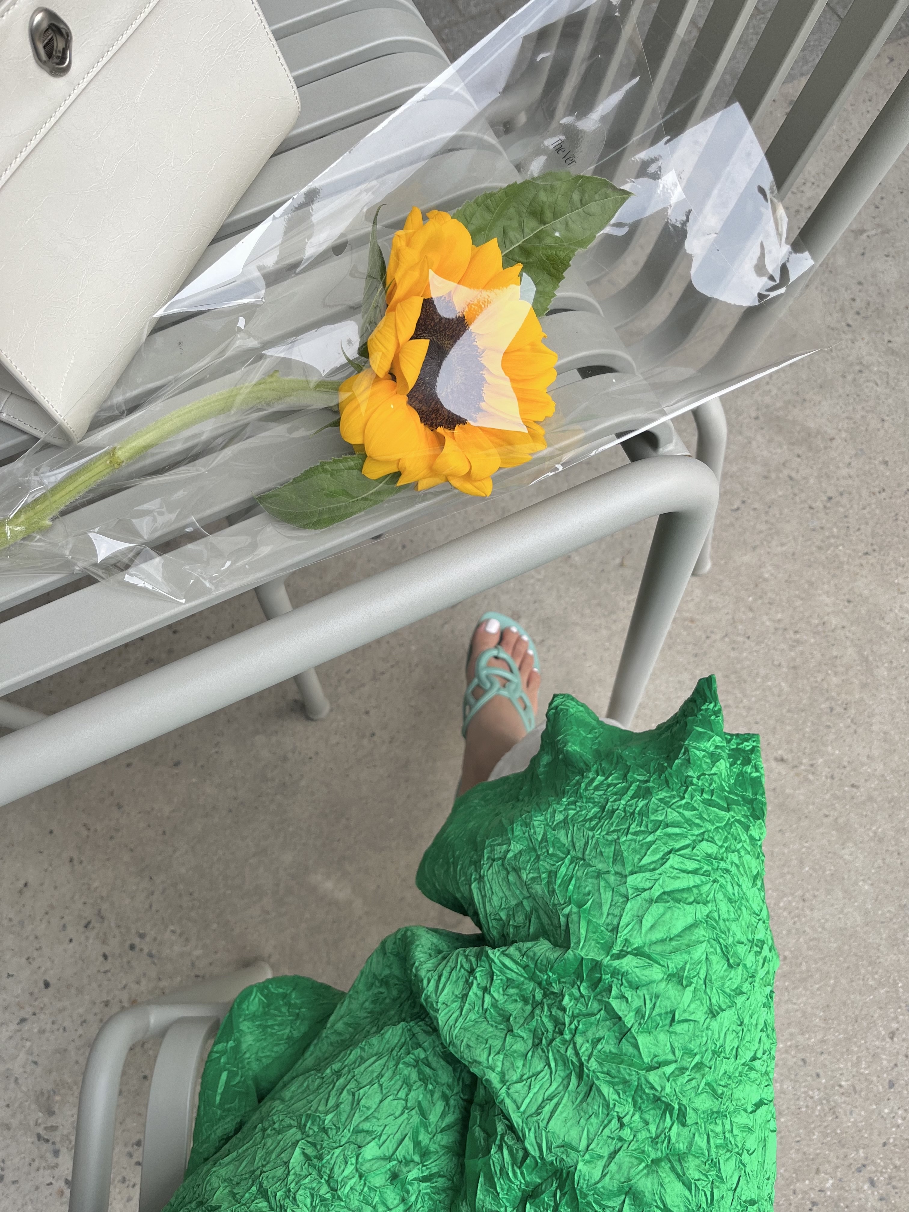 (W) Hermes Egerie Sandal Vert Embrun 착용 스타일 - 3
