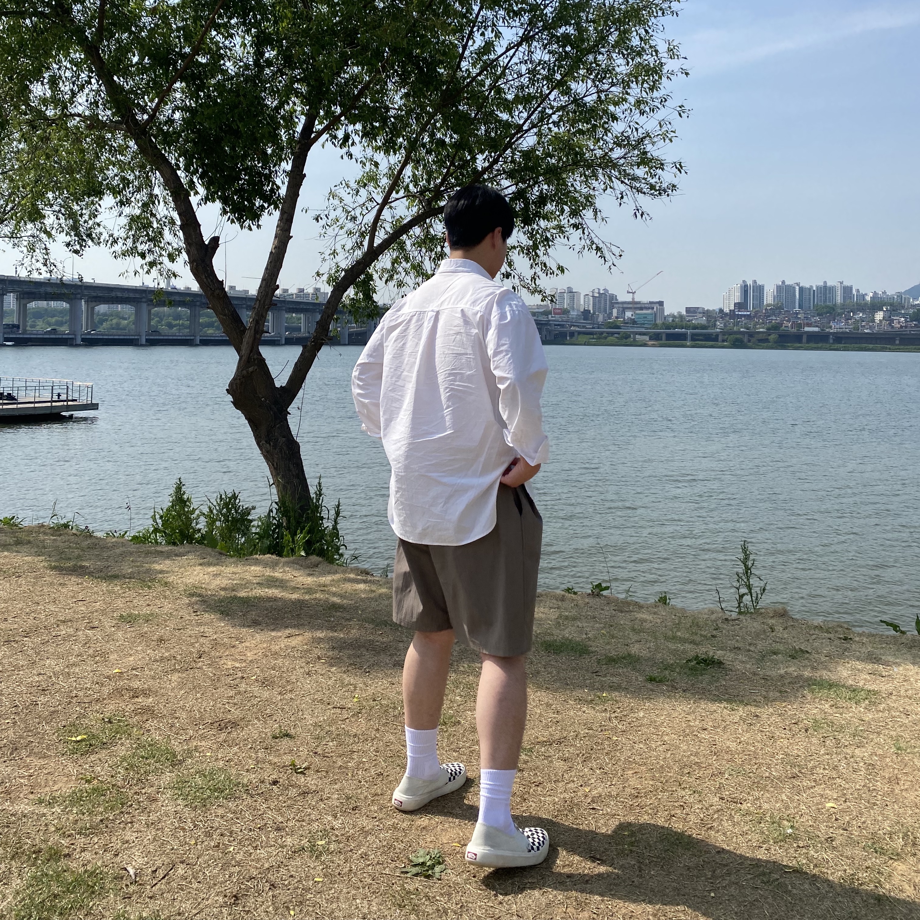 Vans Checkerboard Comfycush One Marshmallow 착용 스타일