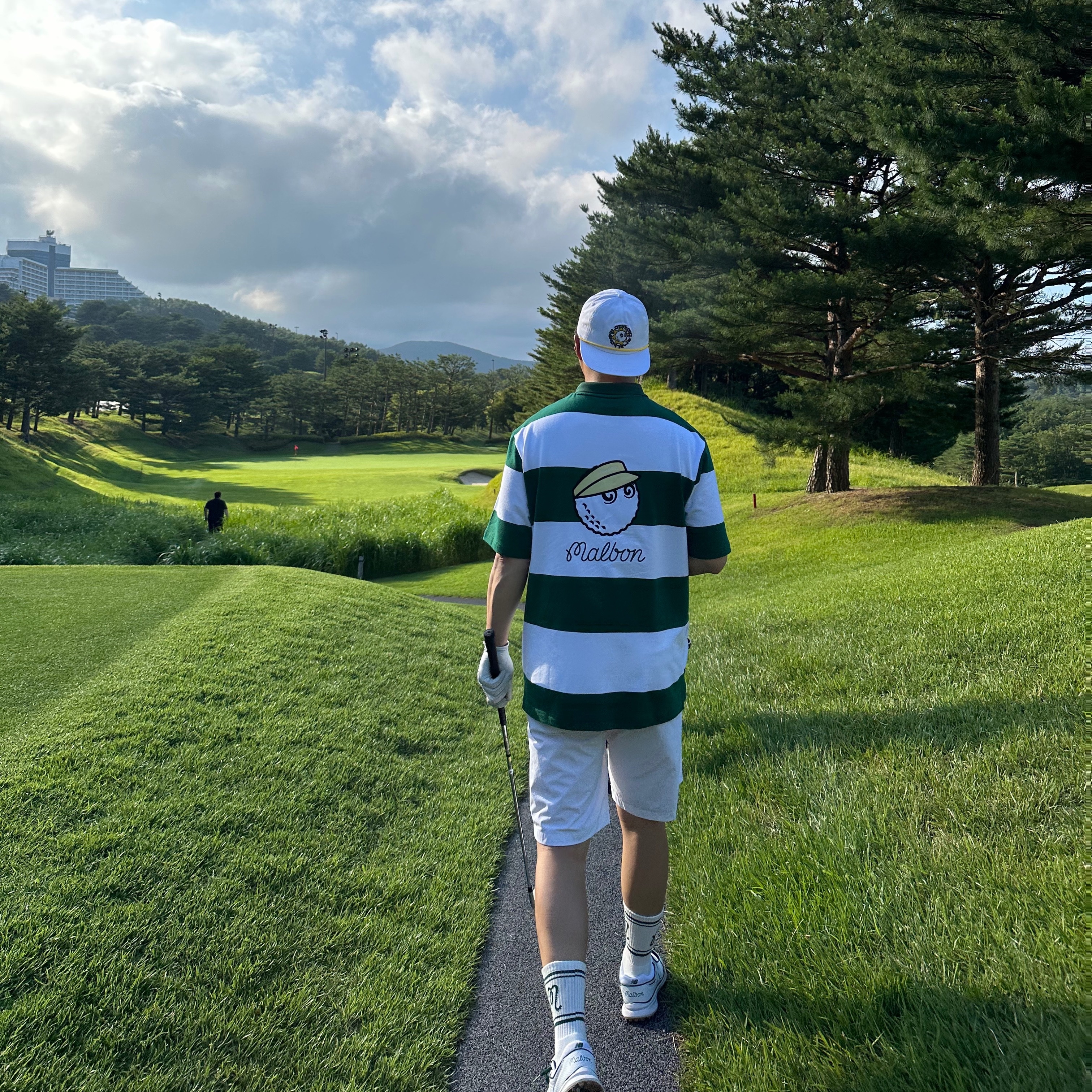New Balance x Malbon 997 Golf White Green 착용 스타일