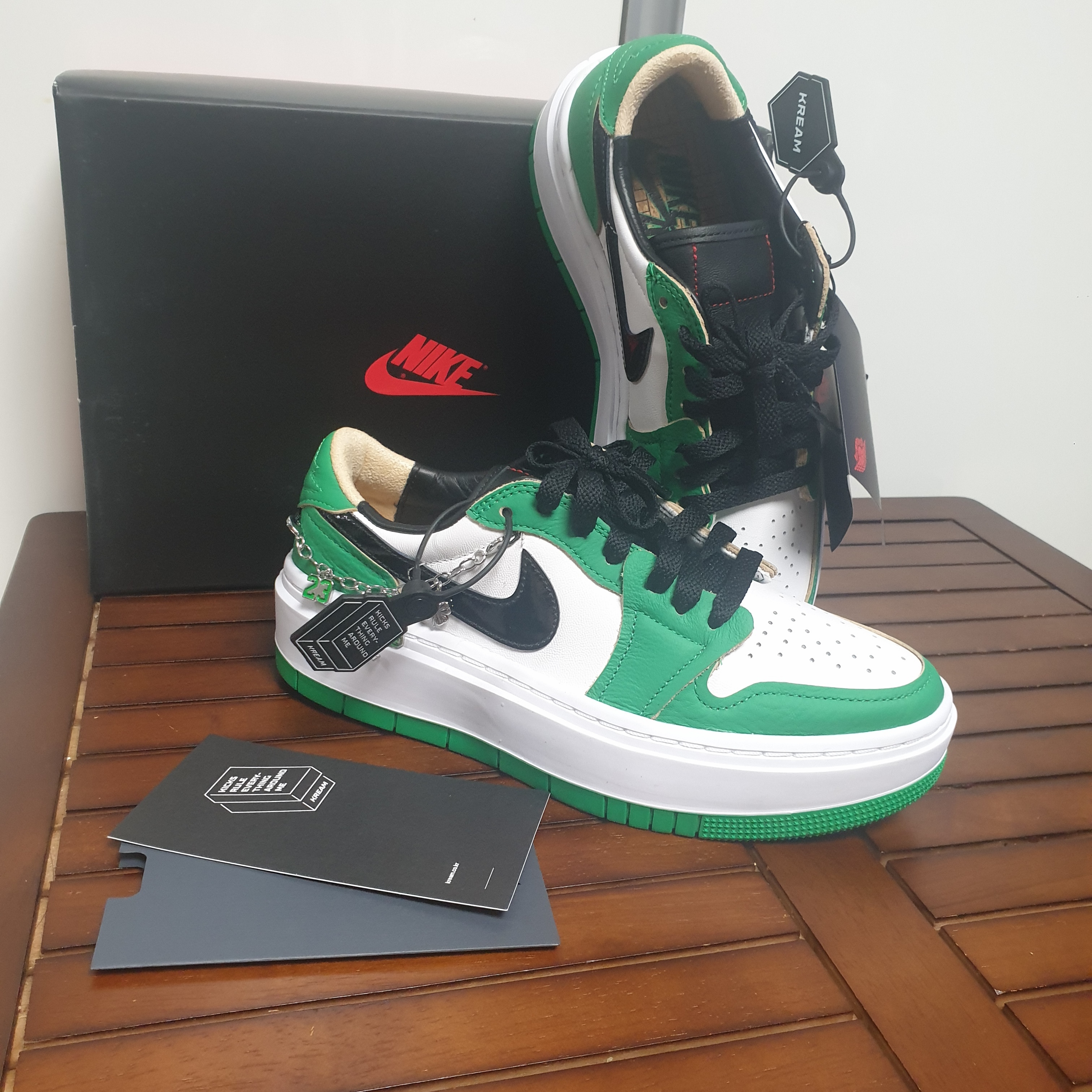 (W) Jordan 1 Elevate Low SE Lucky Green 착용 스타일
