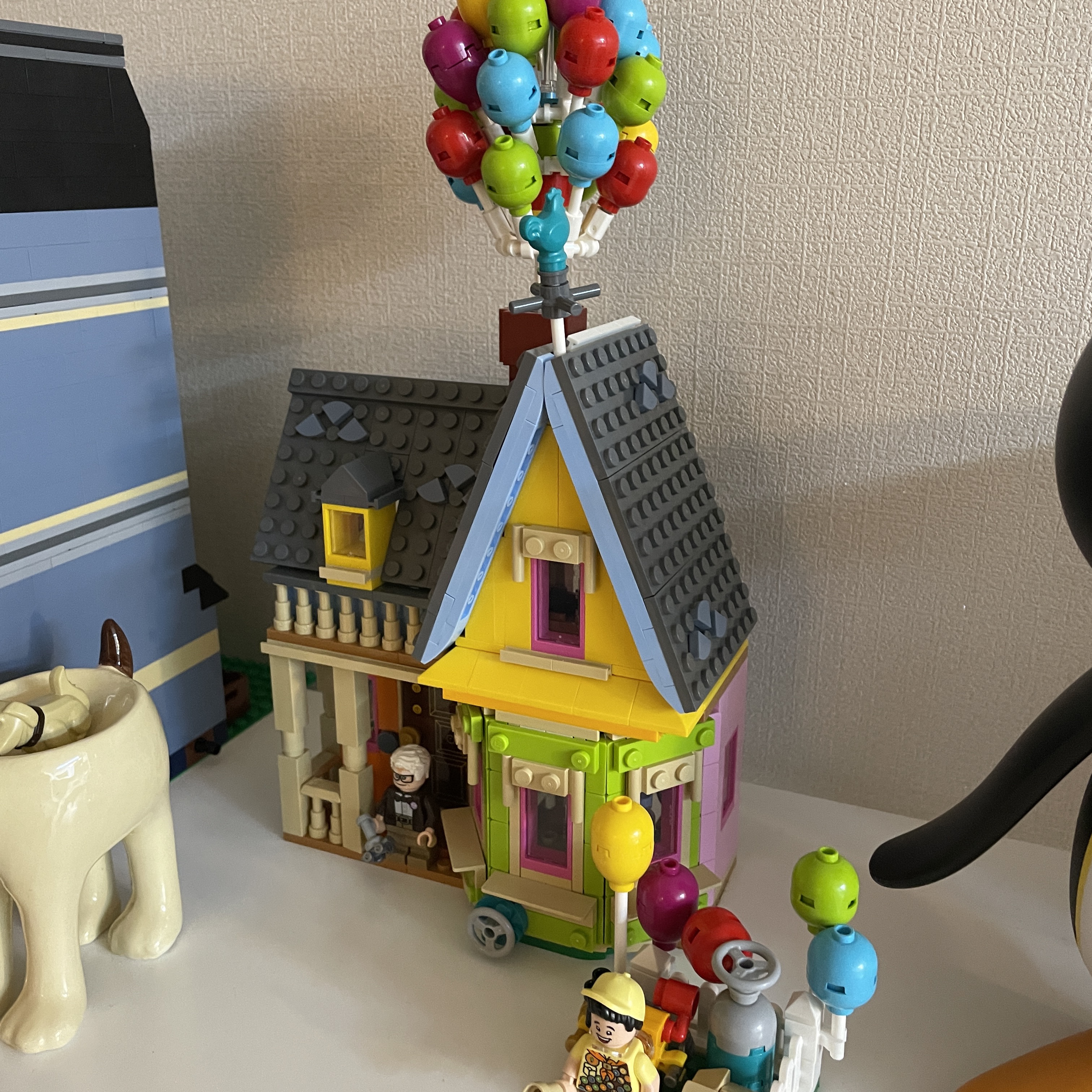 Lego Disney Up House 착용 스타일