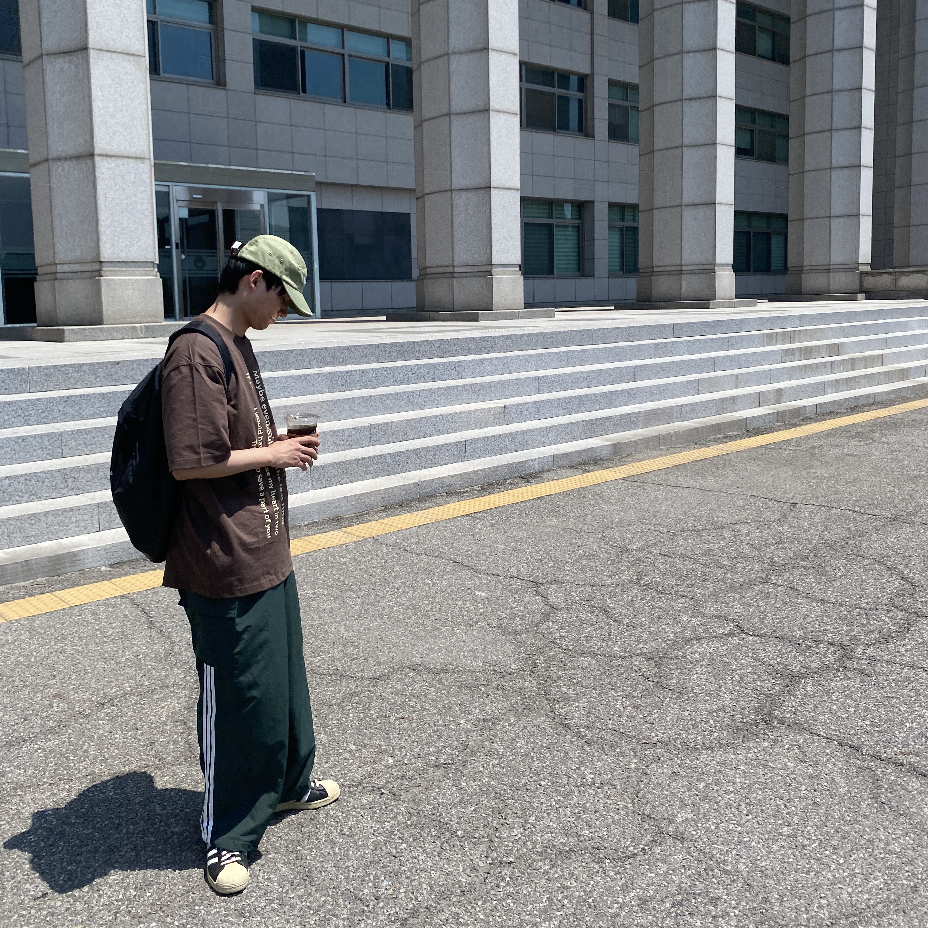 Supreme Washed Chino Twill Camp Cap Black, Supreme Washed Chino Twill Camp Cap Olive - 23SS 착용 스타일 - 5