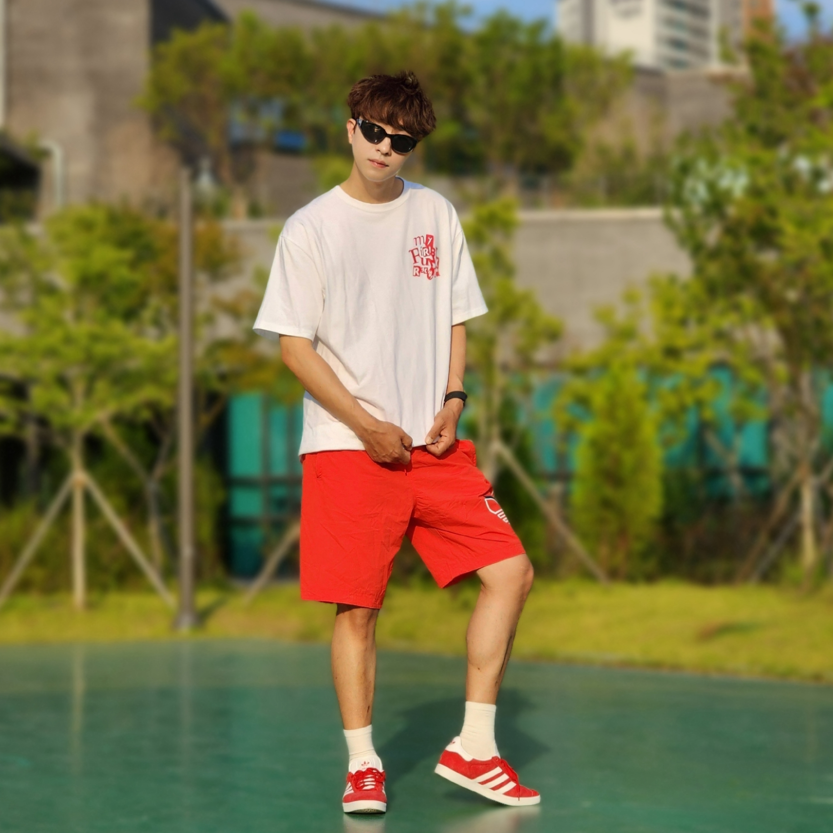 Adidas Gazelle Power Red 착용 스타일 - 5