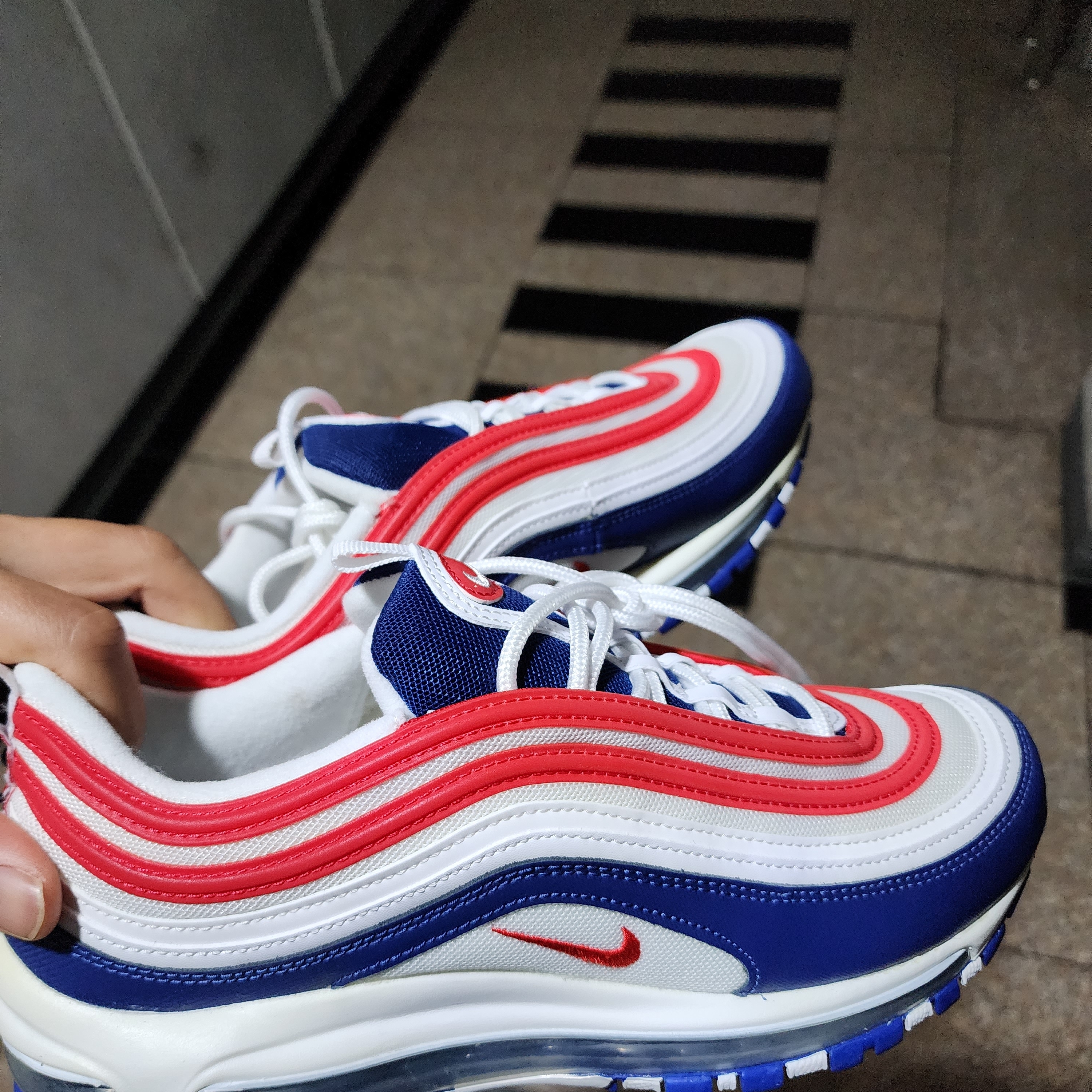 Nike Air Max 97 USA 착용 스타일 - 2