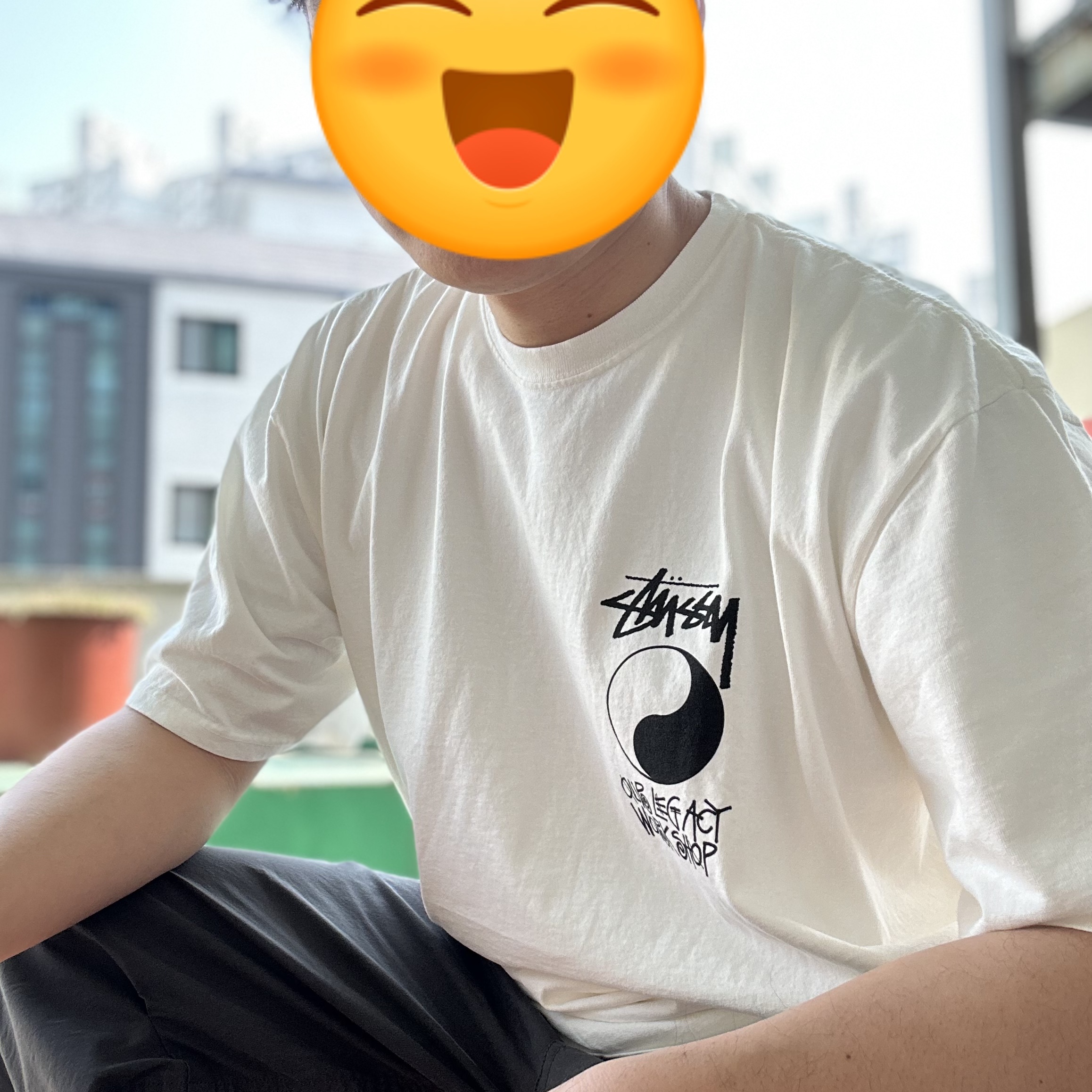 Stussy x Our Legacy Frame Pigment Dyed T-Shirt Natural, Stussy Nyco Over Trousers Washed Black 착용 스타일 - 2
