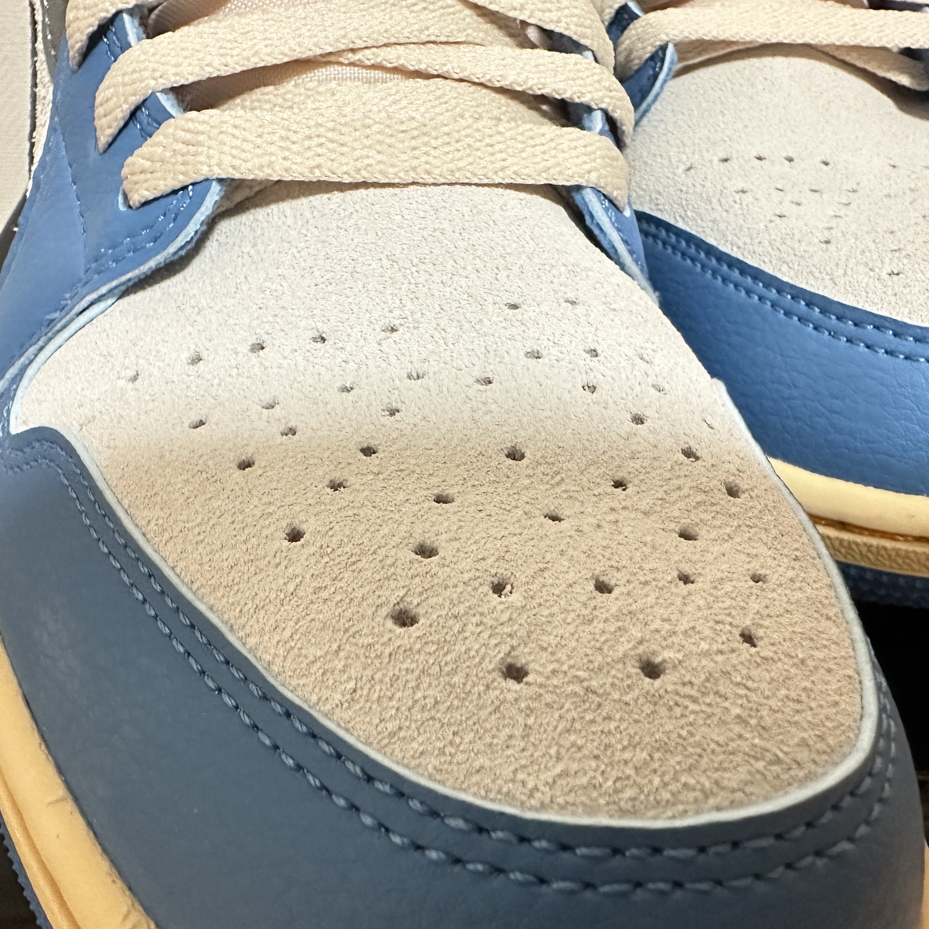 Jordan 1 Low SE Tokyo 96 착용 스타일 - 2