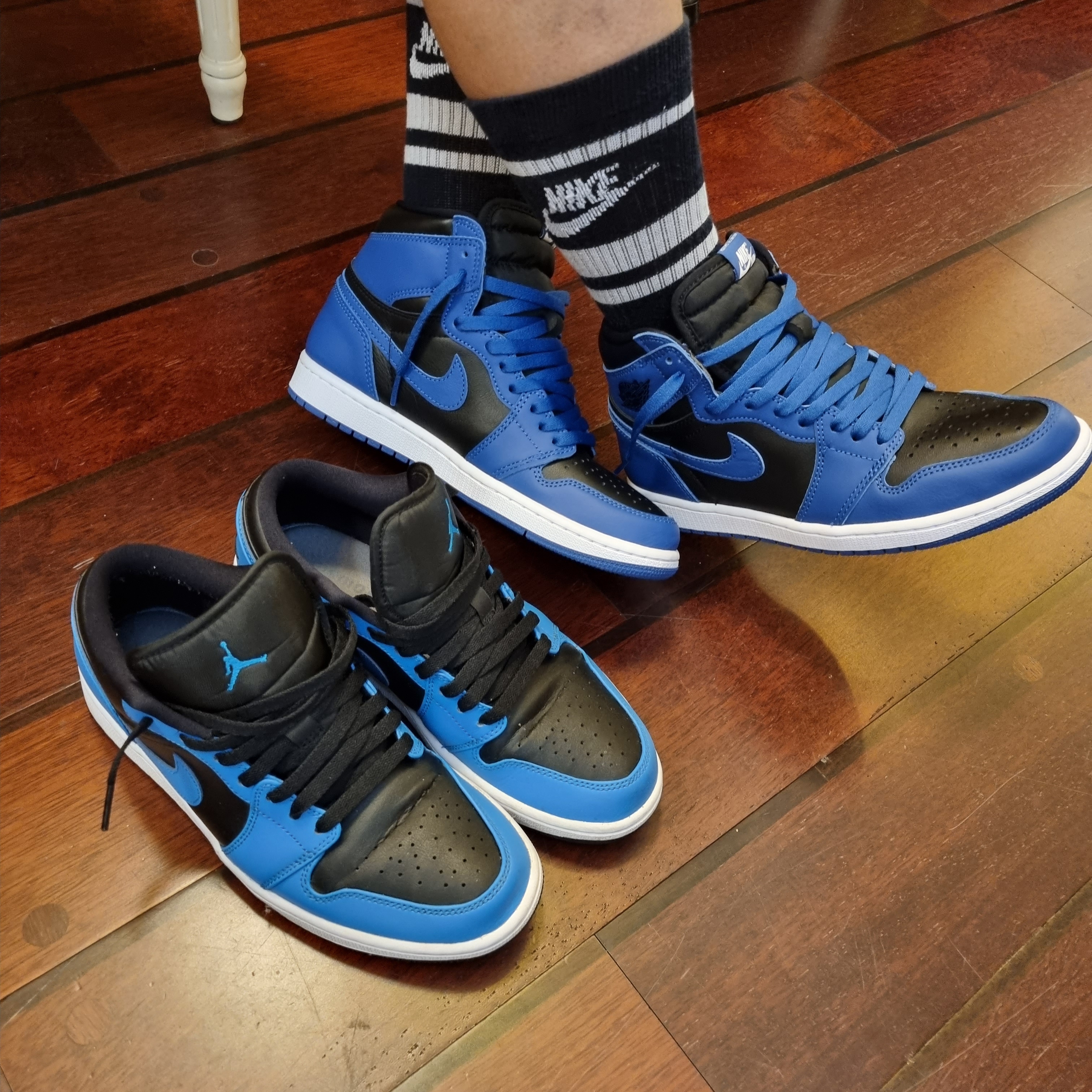 Jordan 1 Retro High OG Dark Marina Blue 착용 스타일