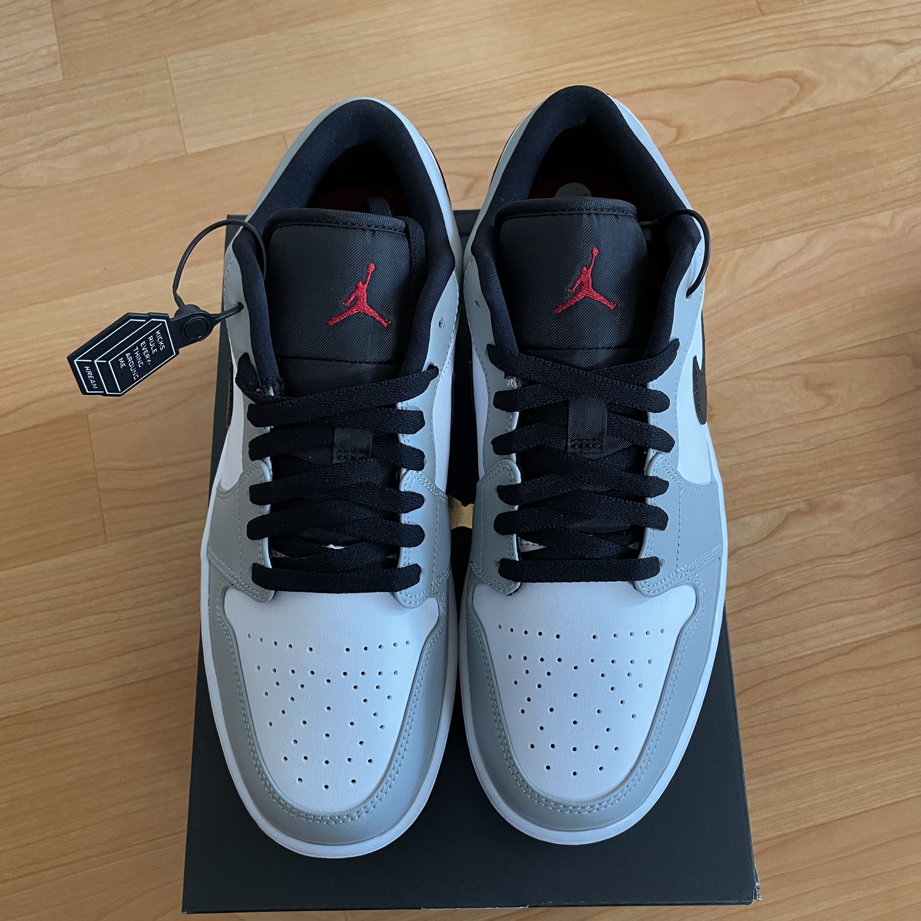 Jordan 1 Low Light Smoke Grey 착용 스타일