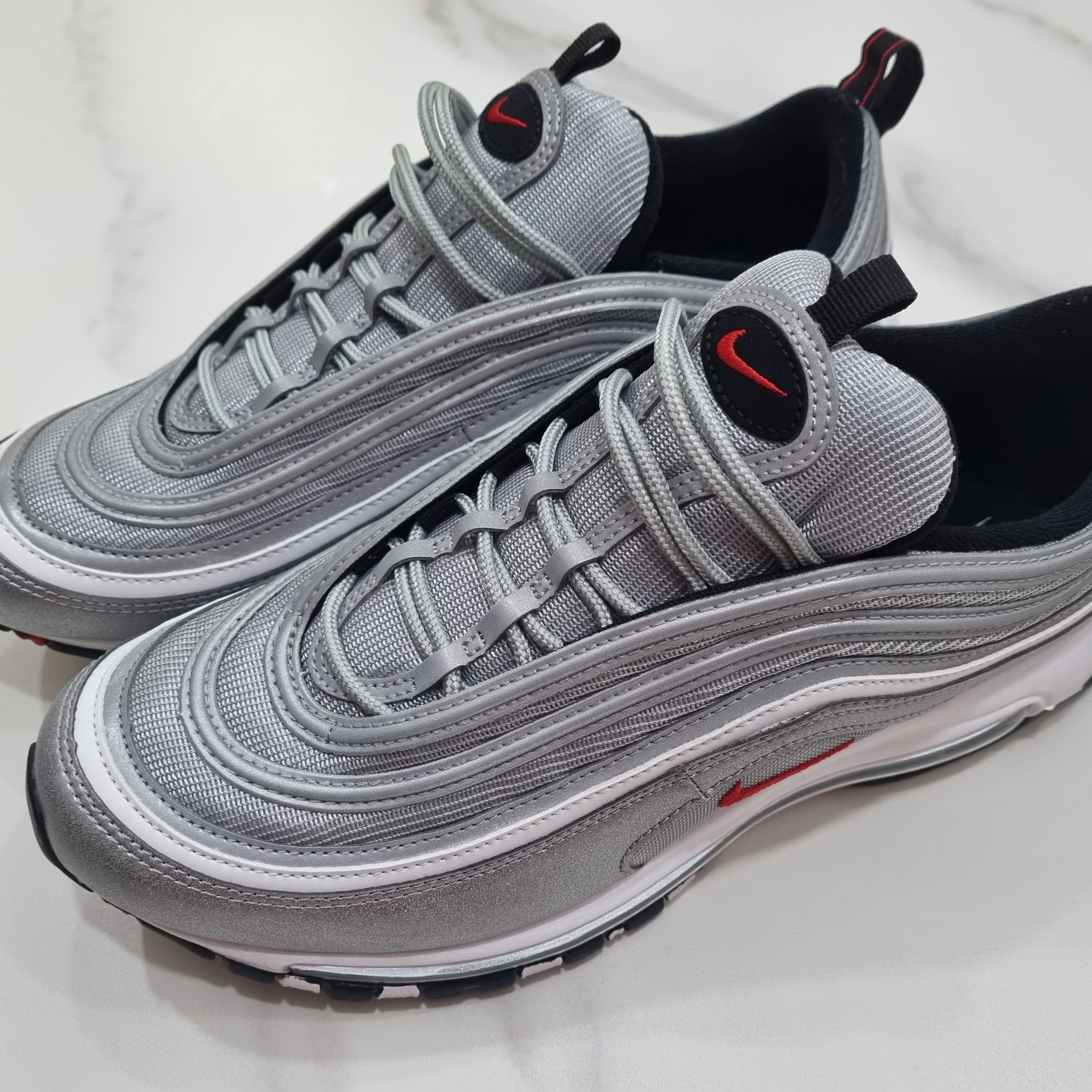 Nike Air Max 97 OG Silver Bullet 2022 착용 스타일