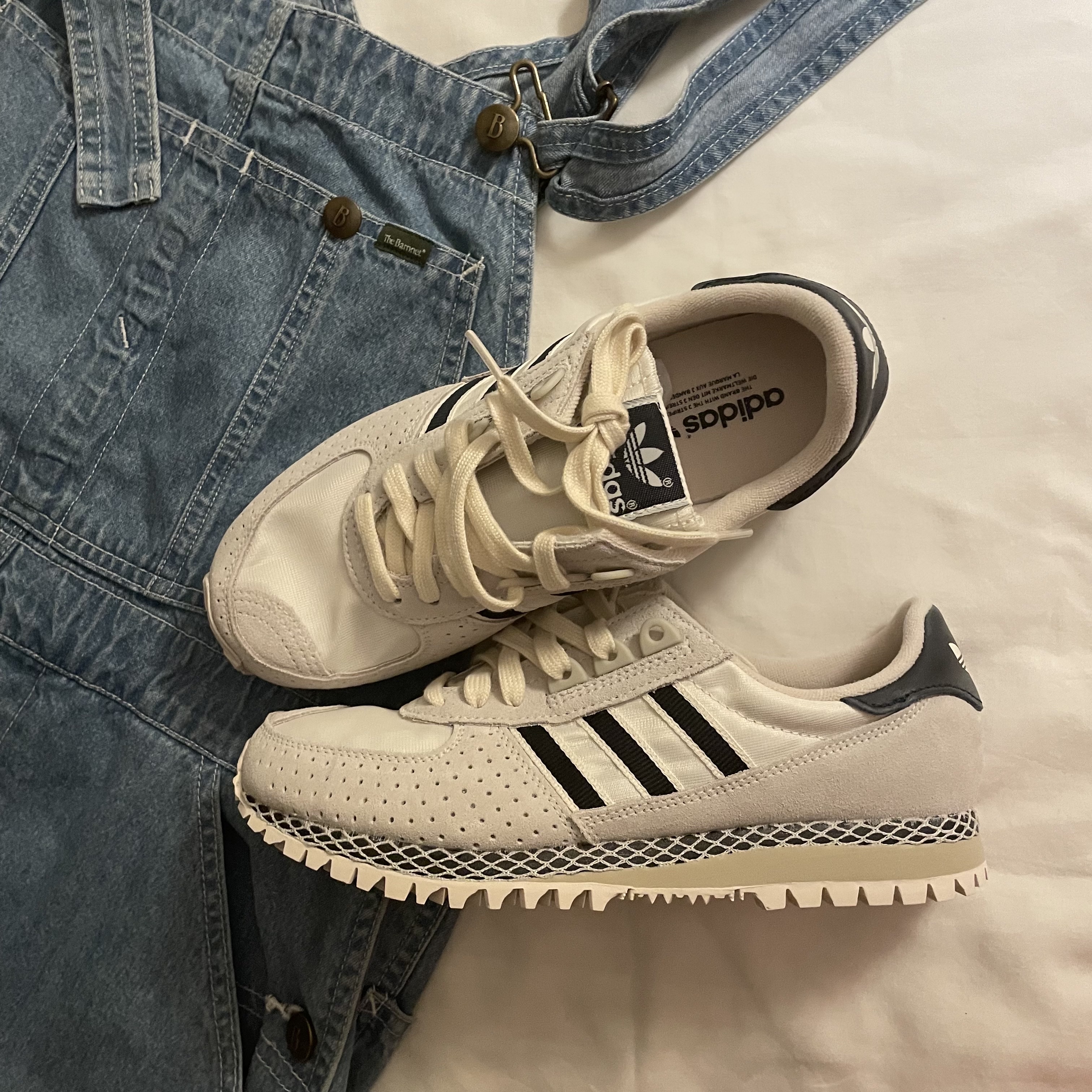 Adidas City Marathon PT Beige Navy 착용 스타일