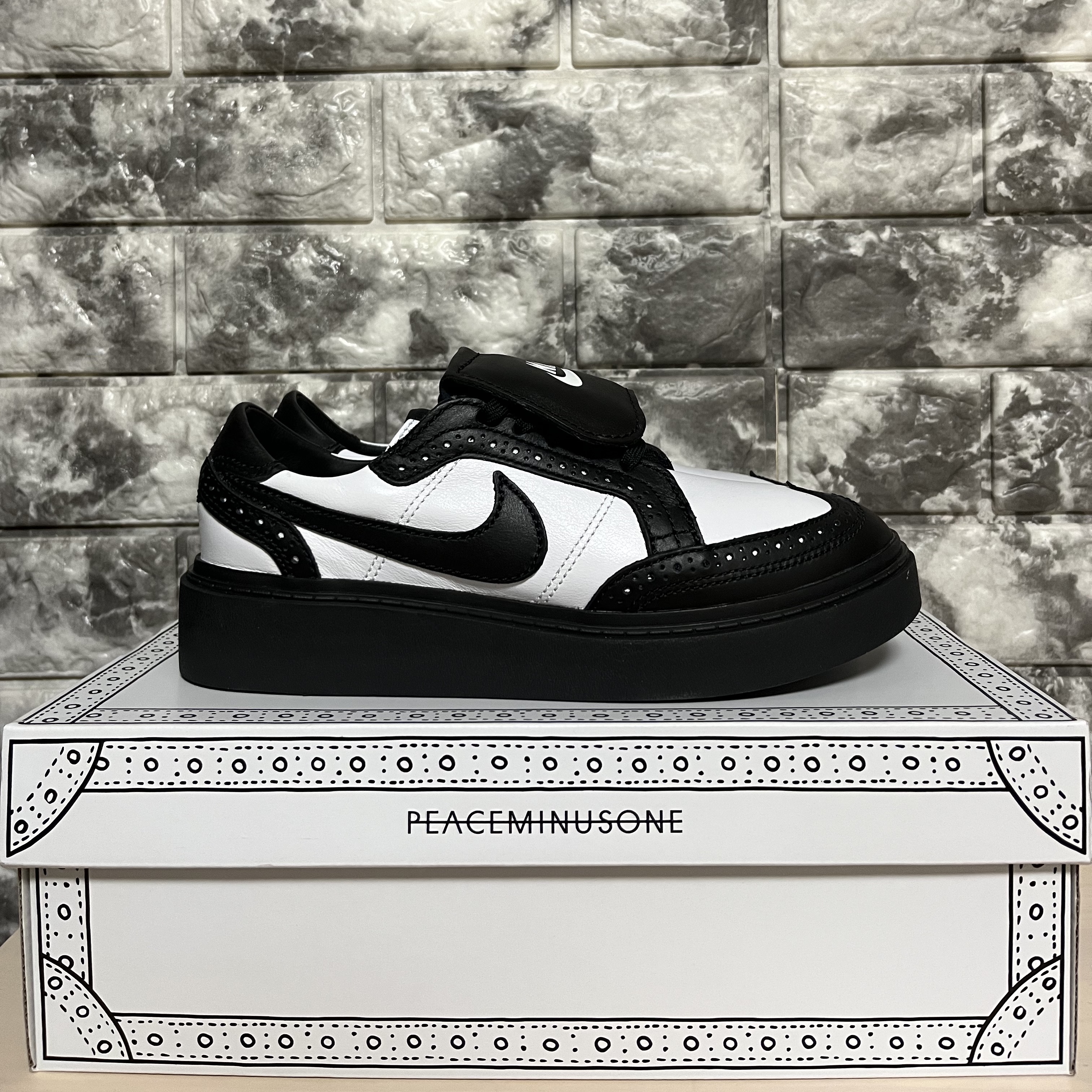 Nike x Peaceminusone Kwondo1 Black and White 착용 스타일