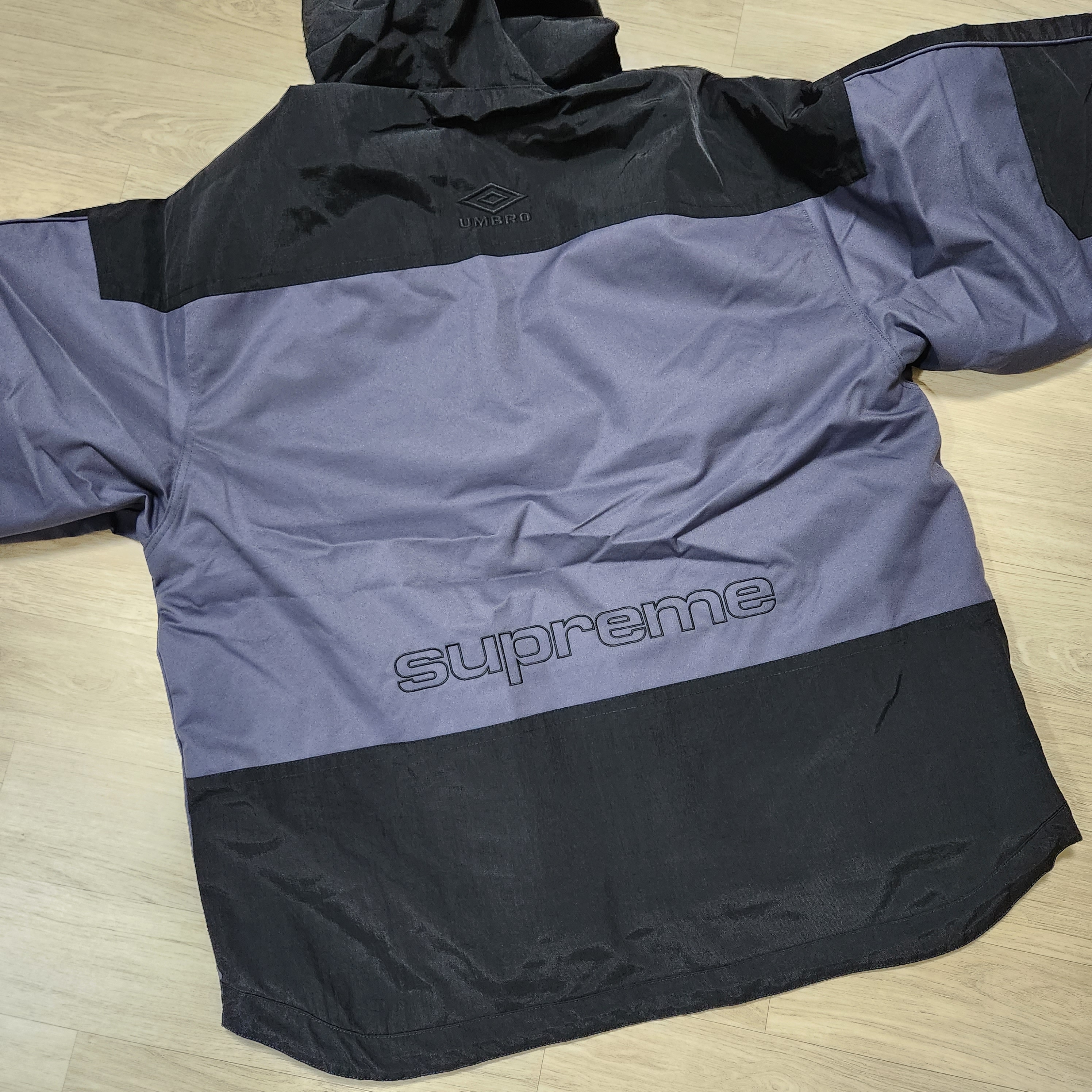 Supreme x Umbro Hooded Anorak Dark Purple - 23SS 착용 스타일 - 5