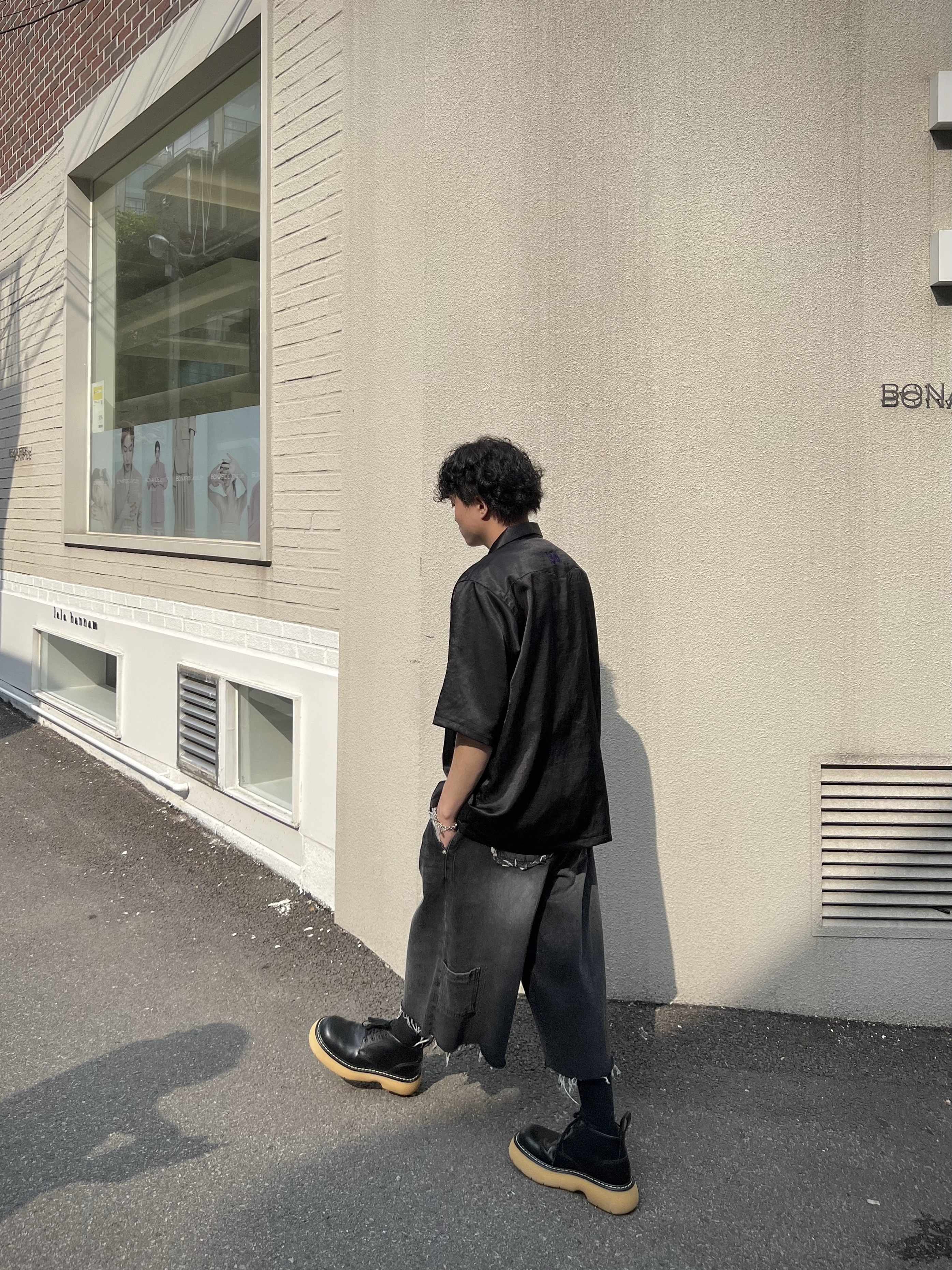 Needles S/S Cowboy One-Up Poly Slub Sateen Shirt Black, (W) Bottega Veneta Bounce Ankle Boots All Spice 착용 스타일 - 3