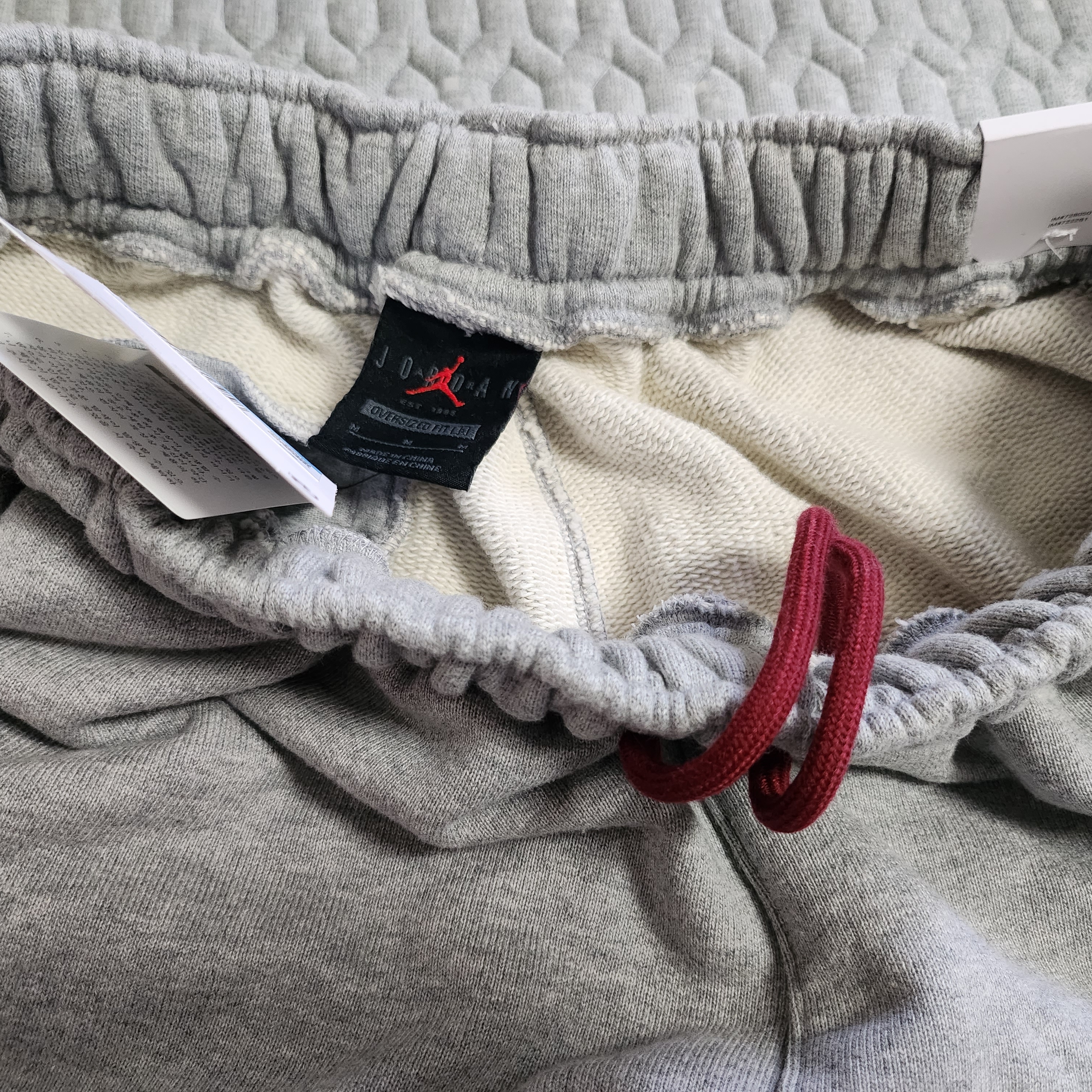 (W) Jordan x Teyana Taylor Fleece Pants Dark Grey Heather - Asia 착용 스타일 - 2
