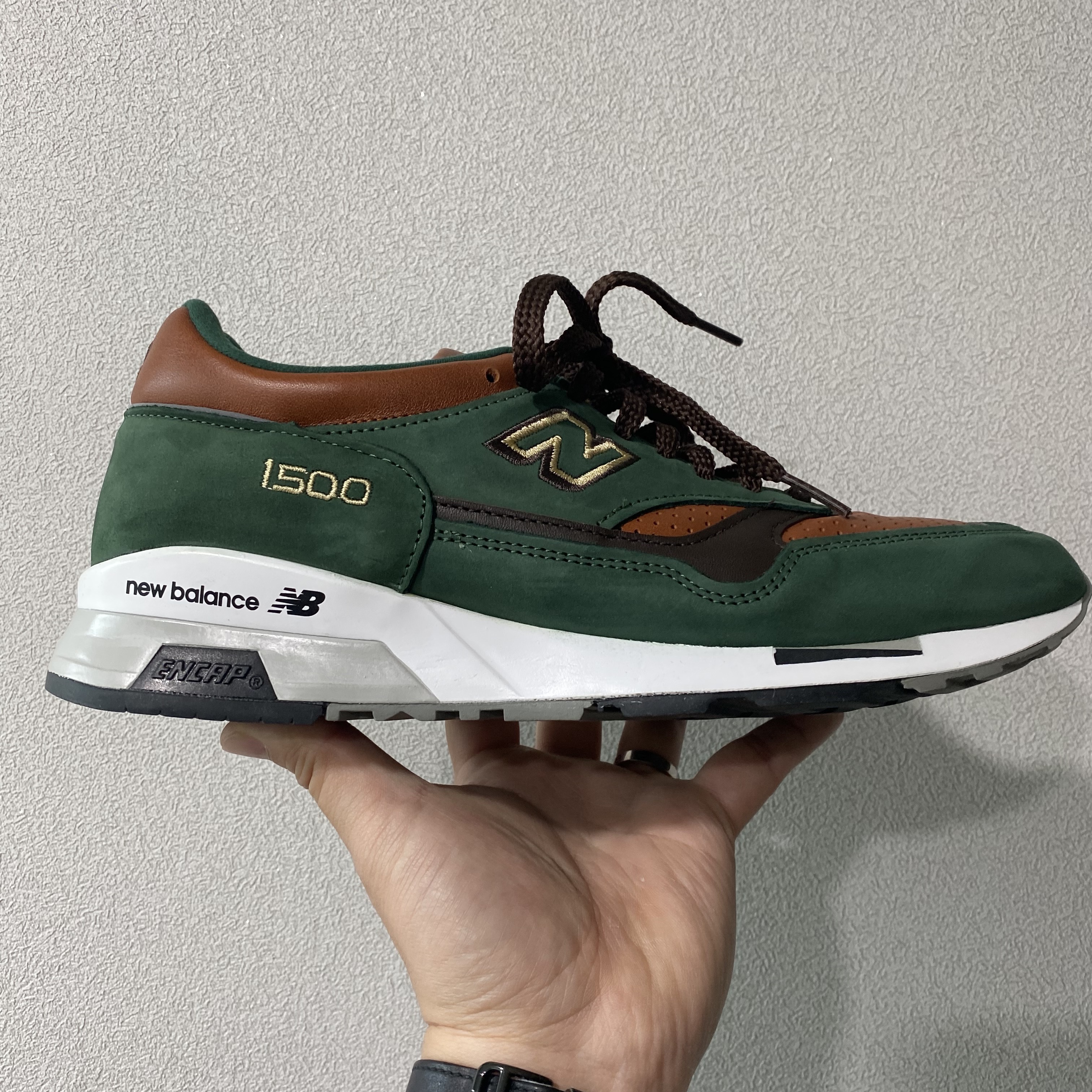 New Balance 1500 Made in UK Robin Hood 착용 스타일 - 1